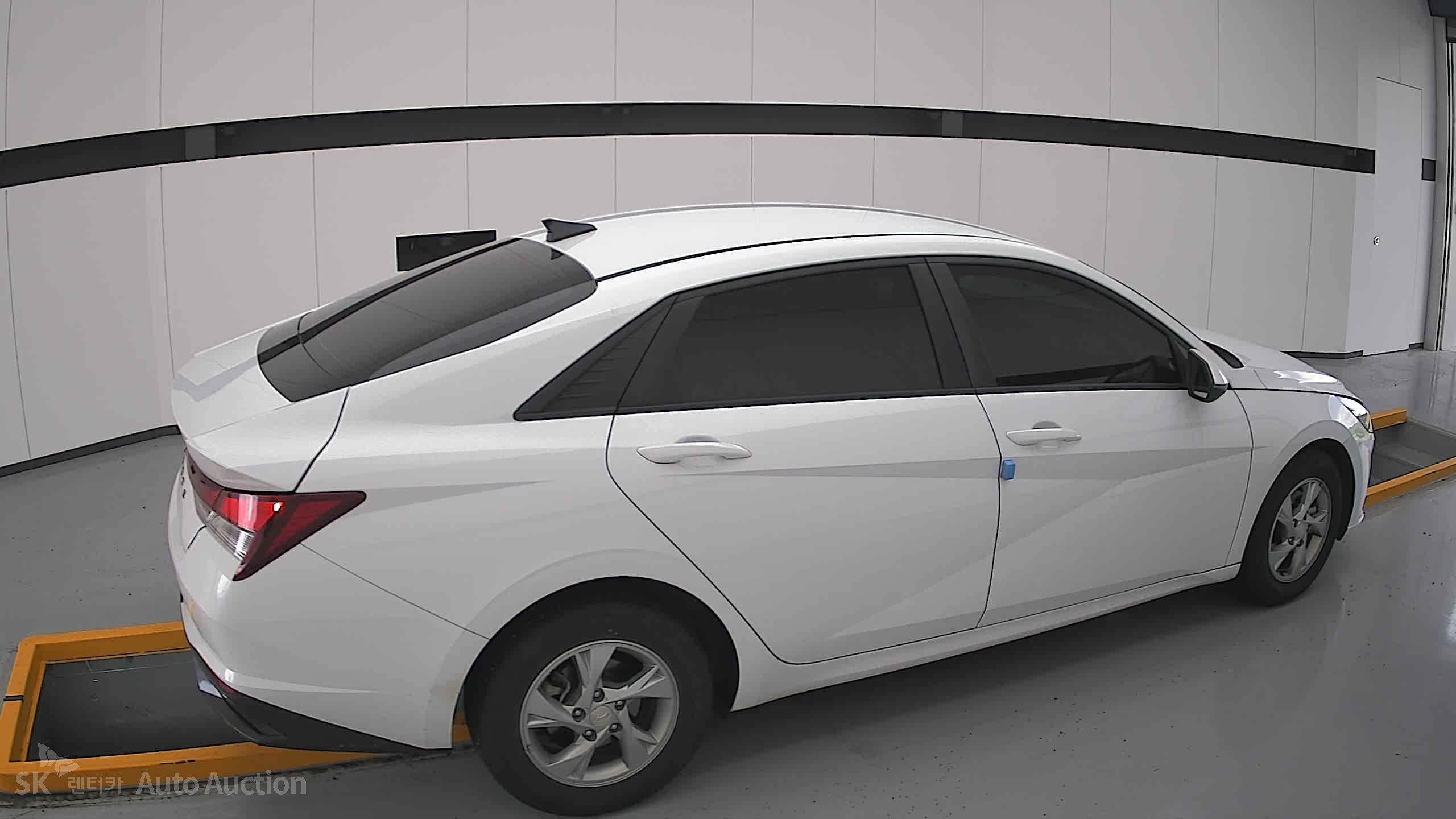 2023 - hyundai avante