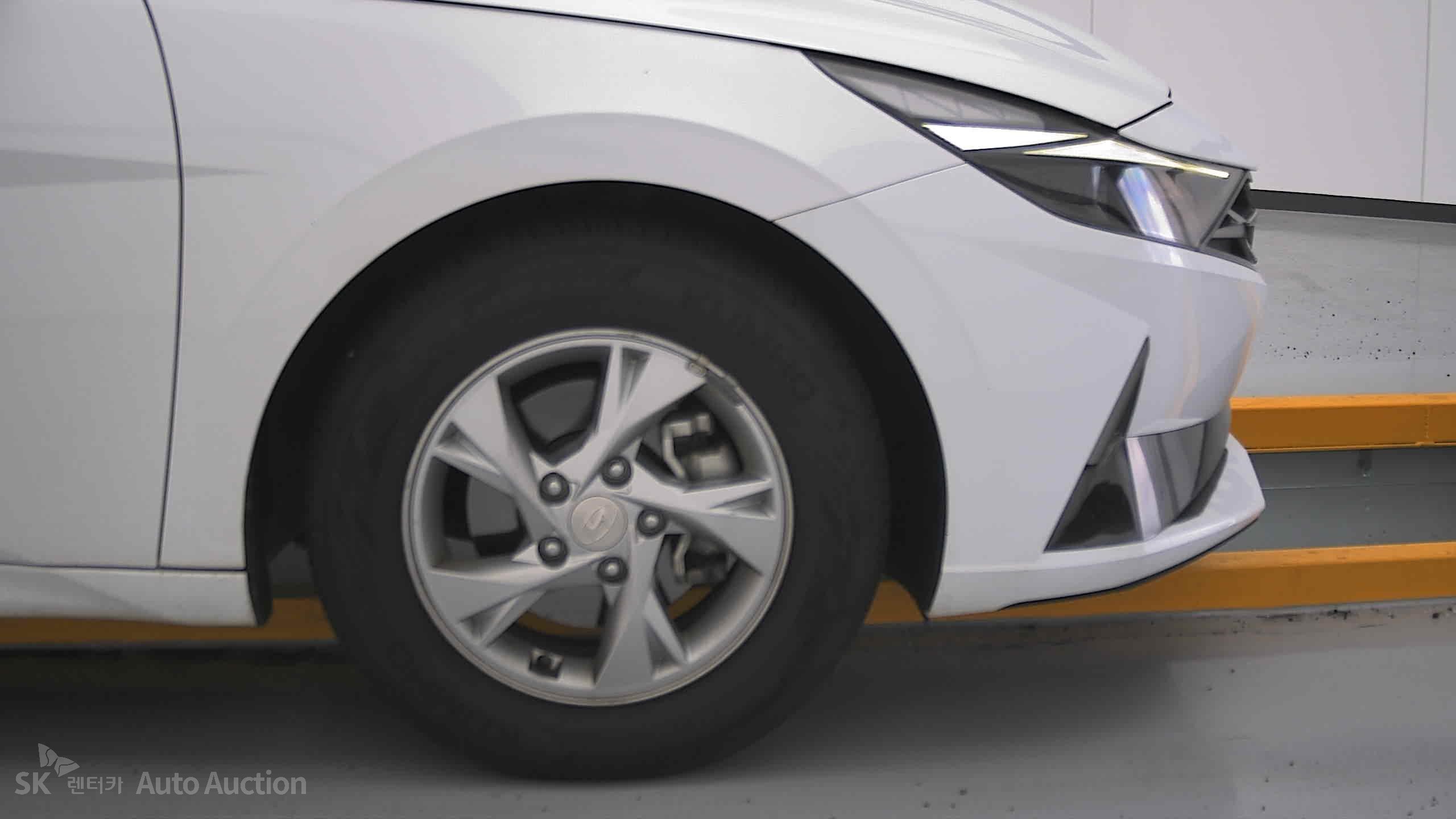 2023 - hyundai avante