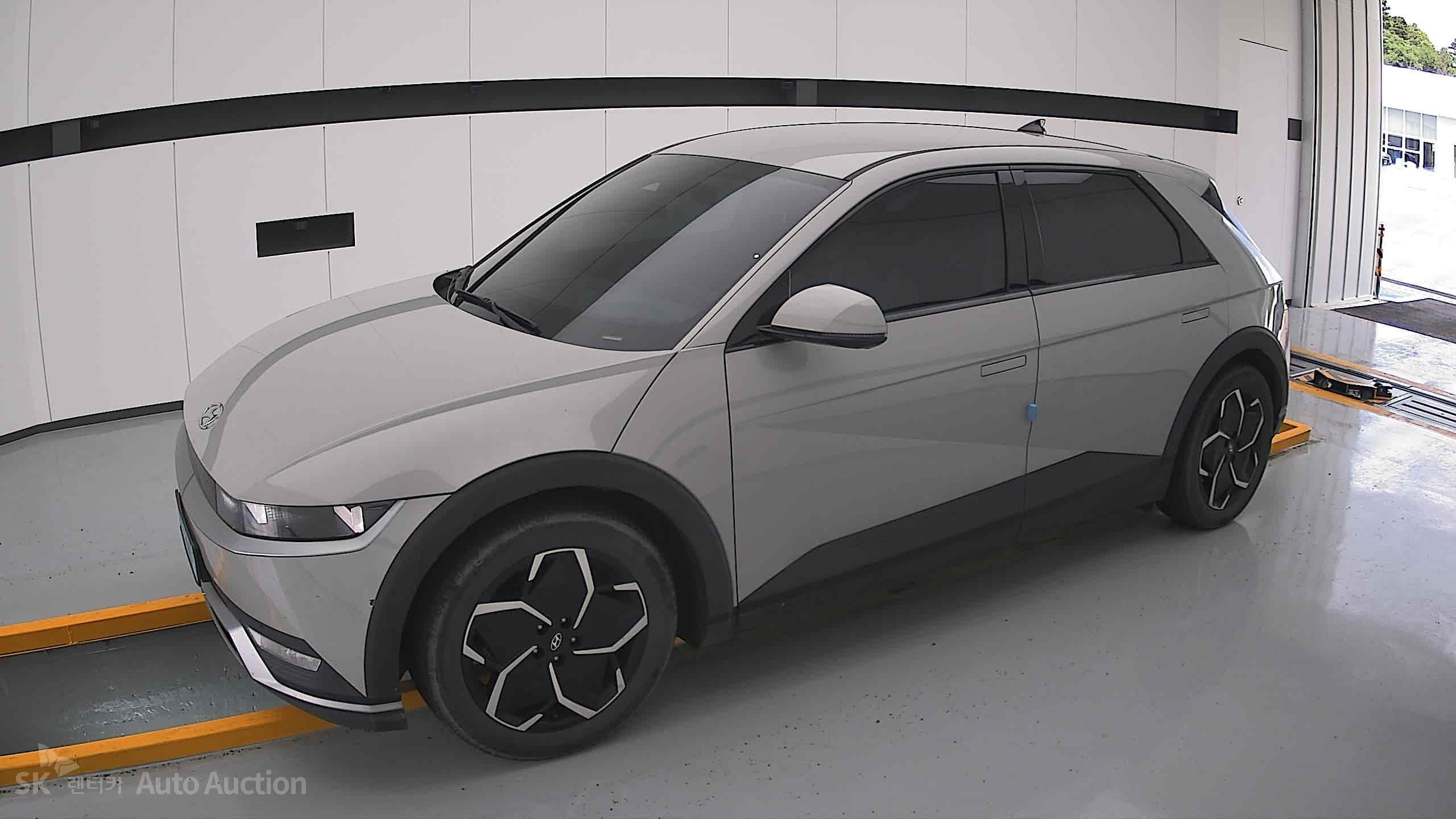 2022 - hyundai ioniq