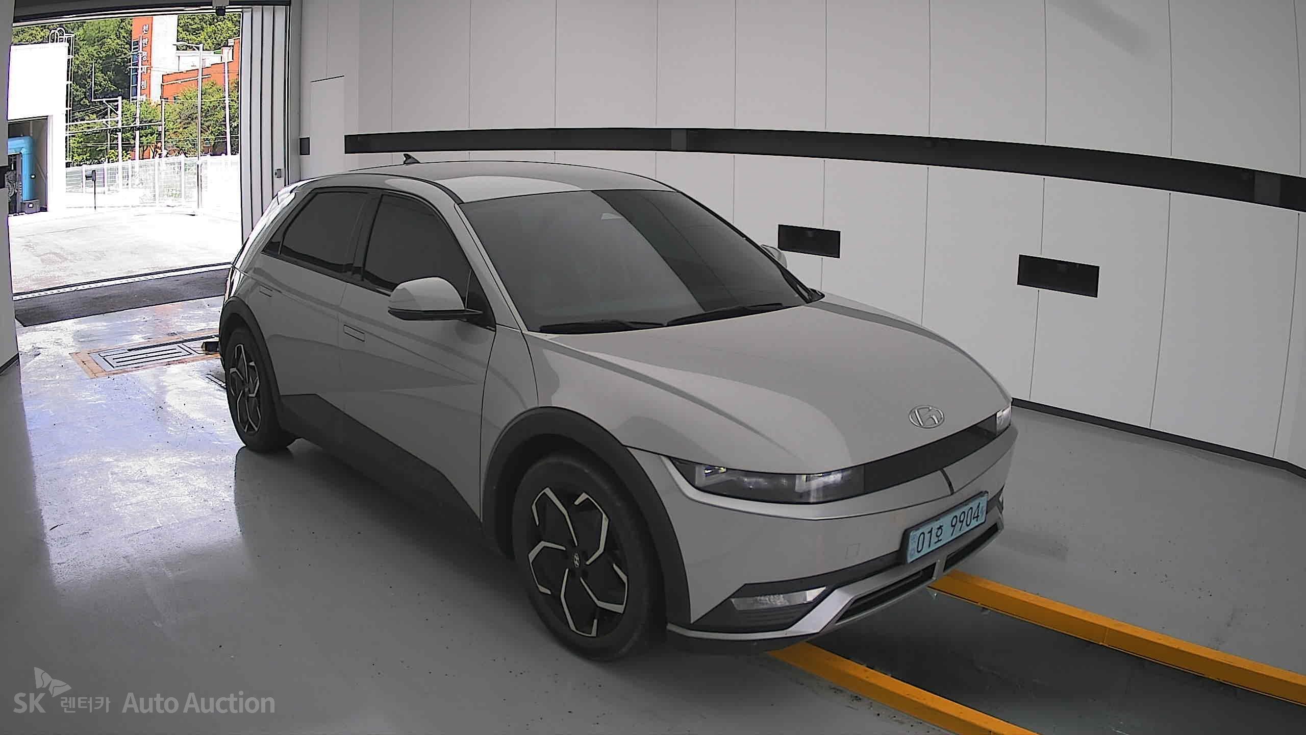 2022 - hyundai ioniq