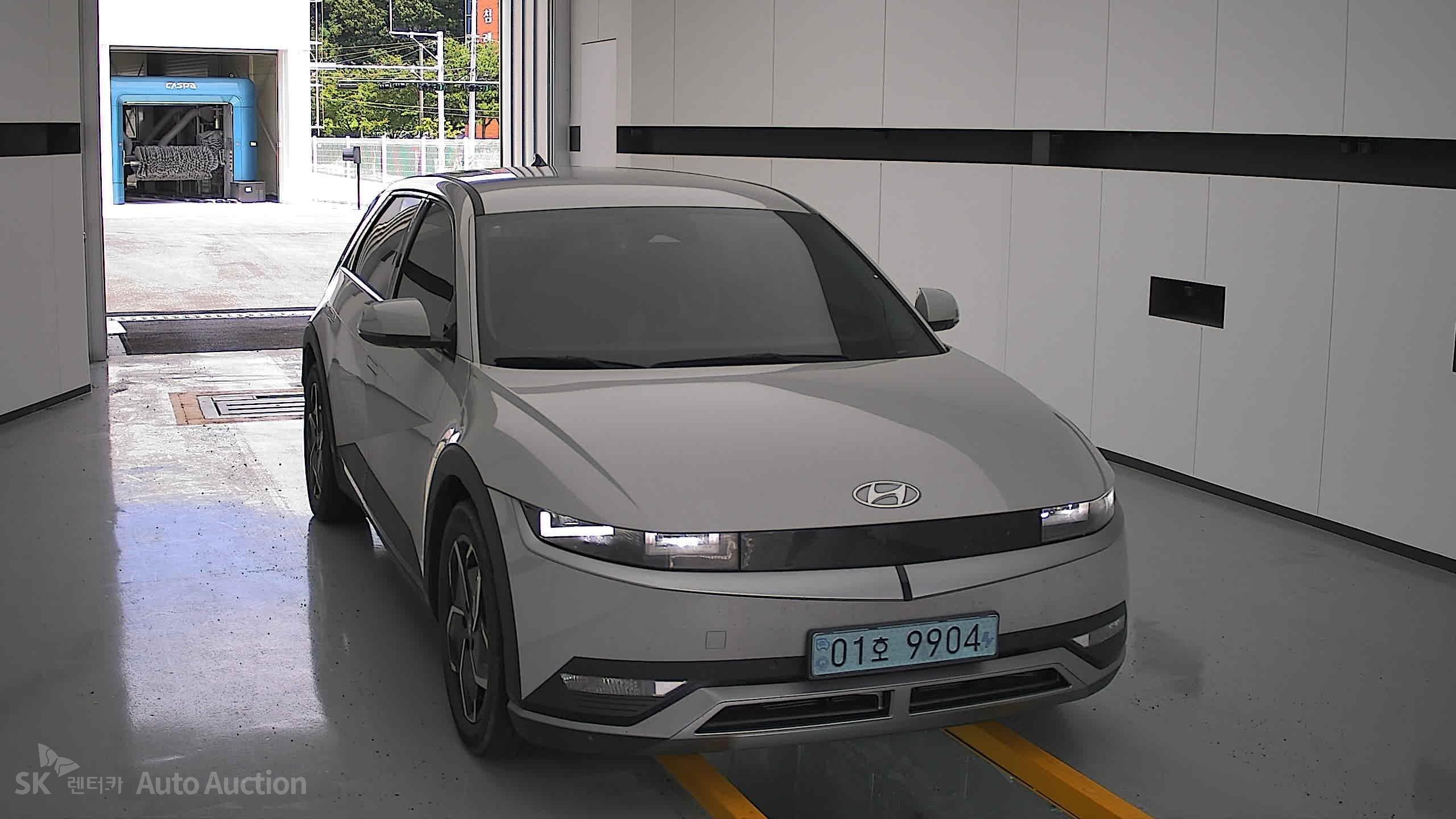 2022 - hyundai ioniq