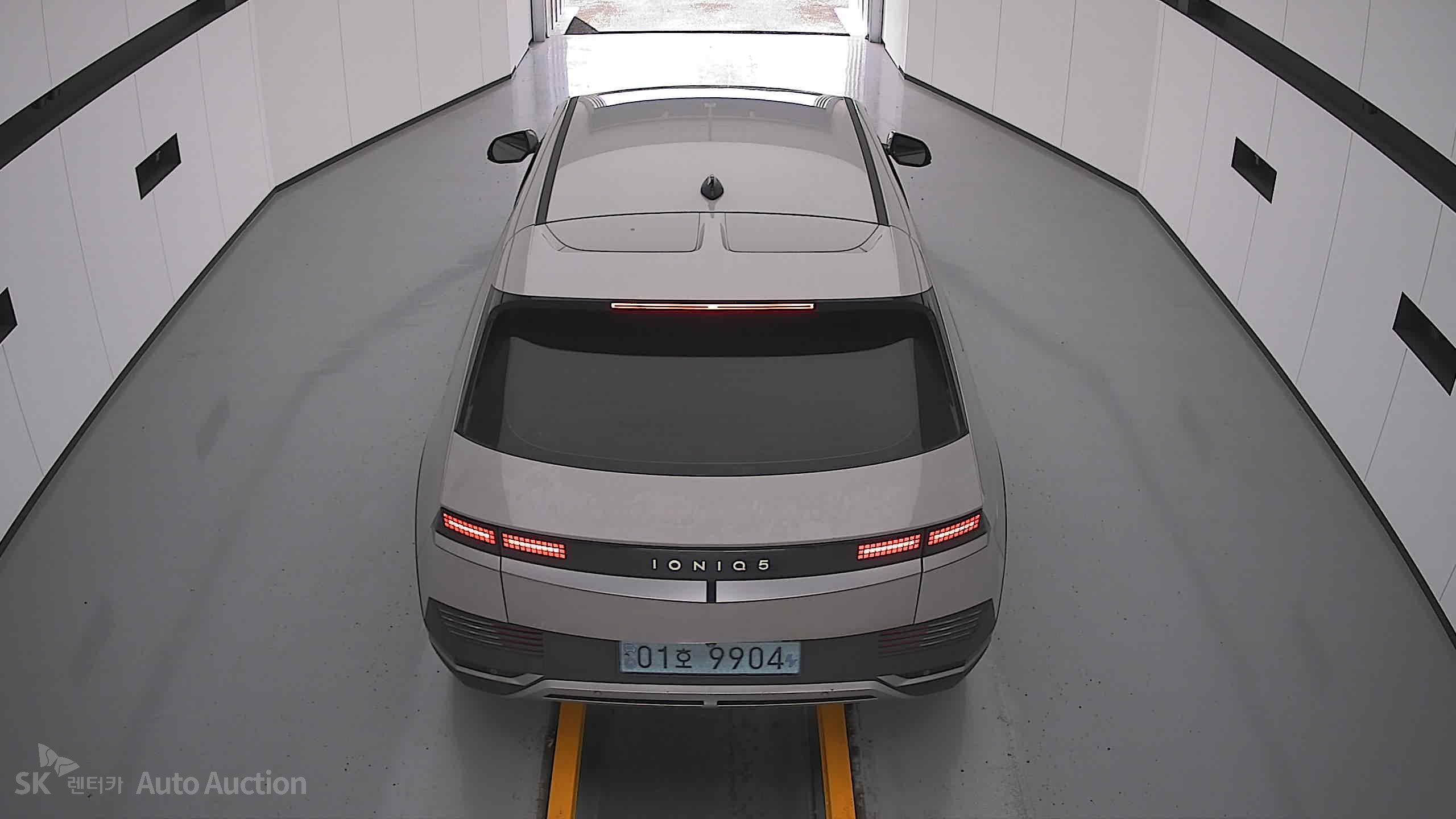 2022 - hyundai ioniq