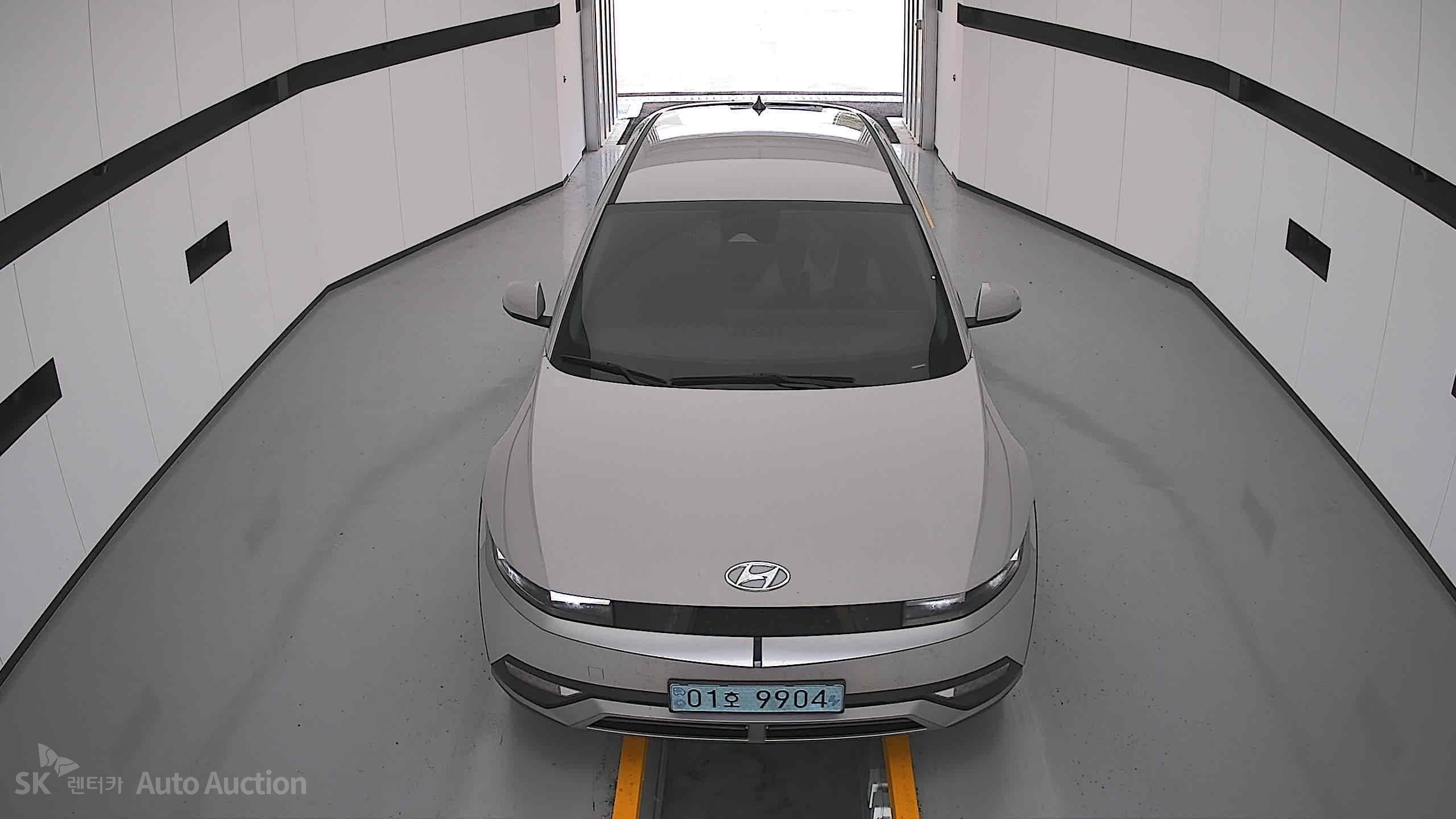 2022 - hyundai ioniq