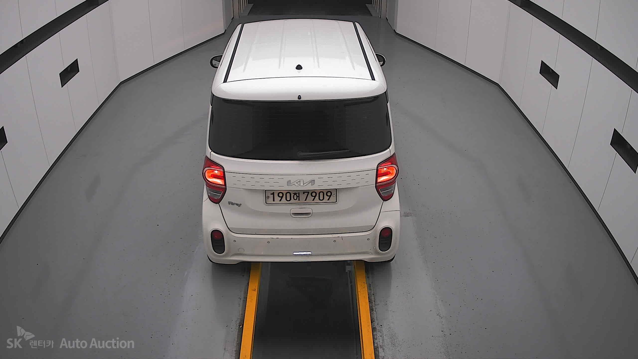 2022 - kia ray