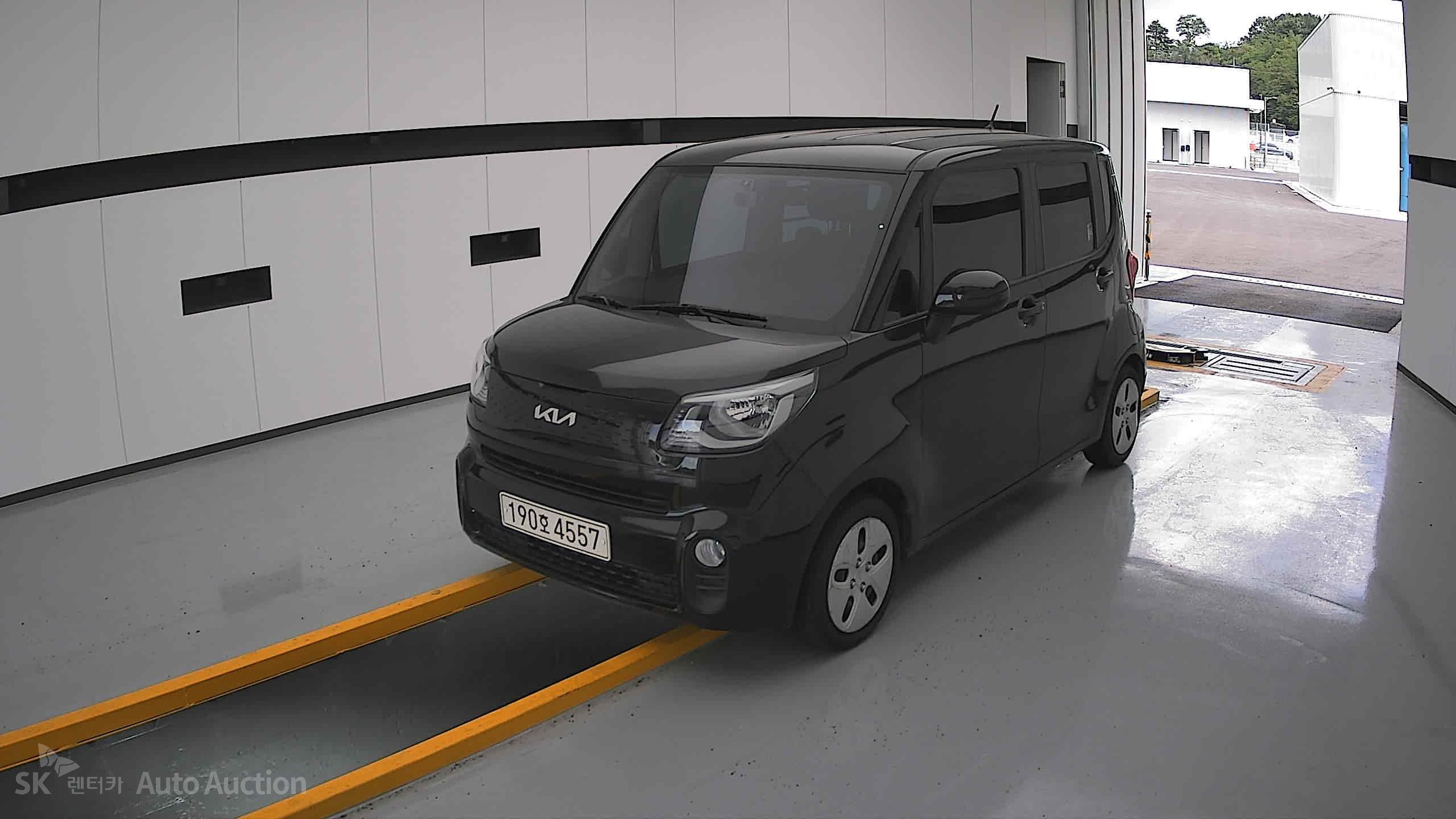 2022 - kia ray