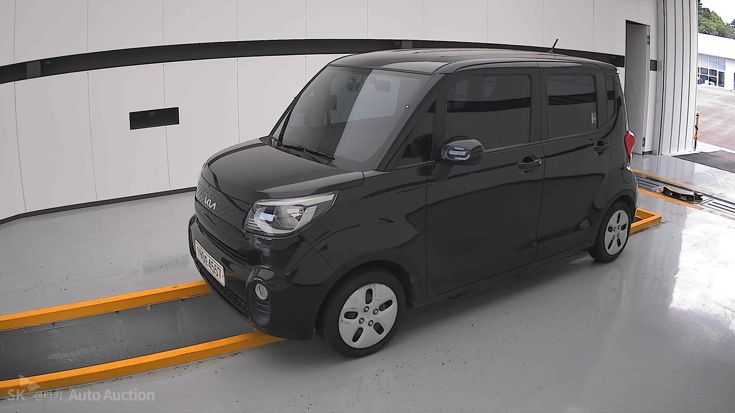 2022 - kia ray