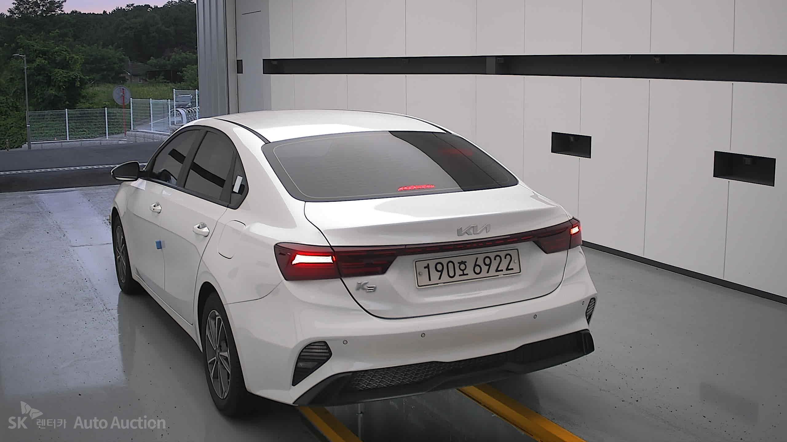 2022 - kia k3