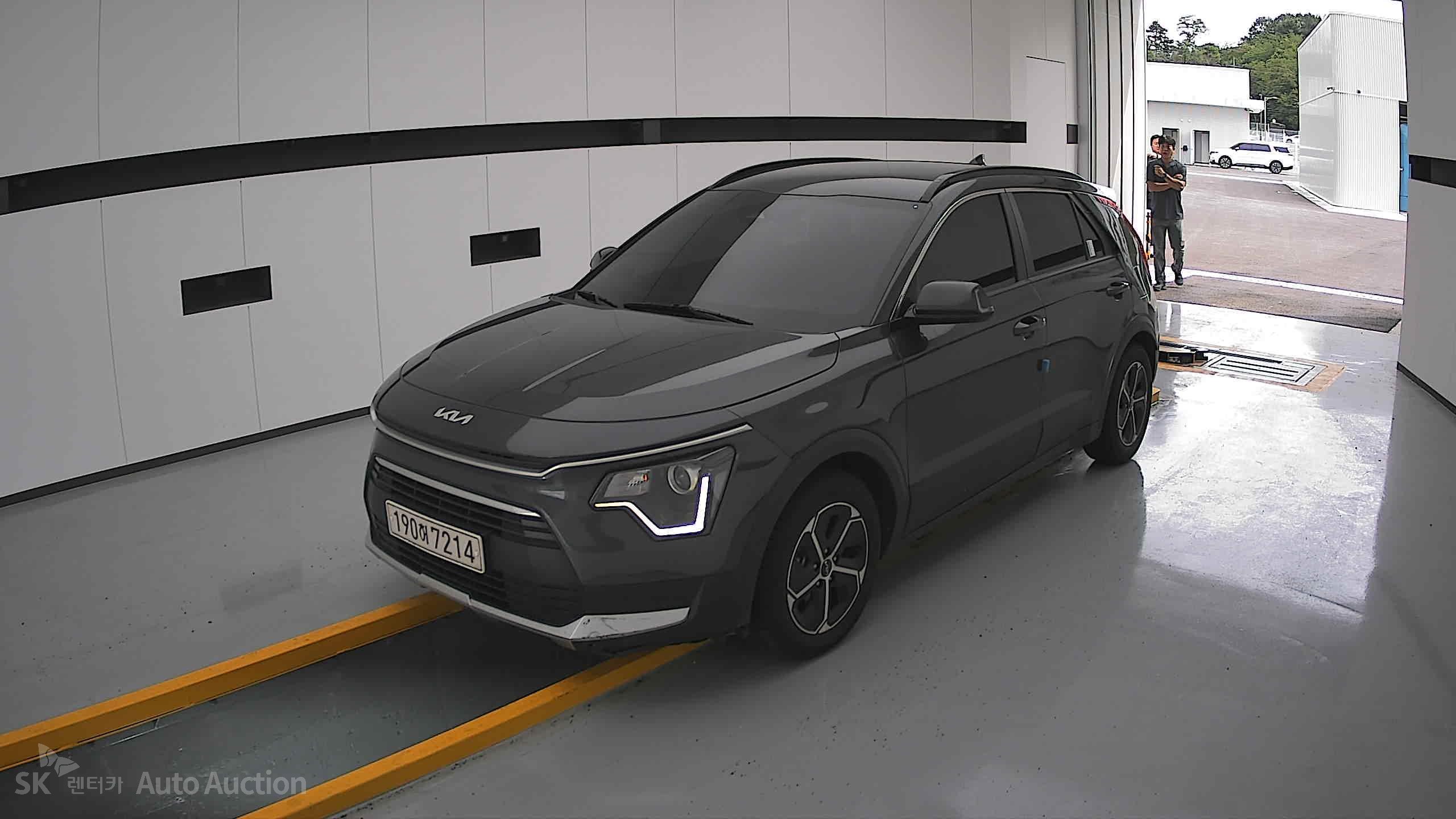 2022 - kia all-new niro