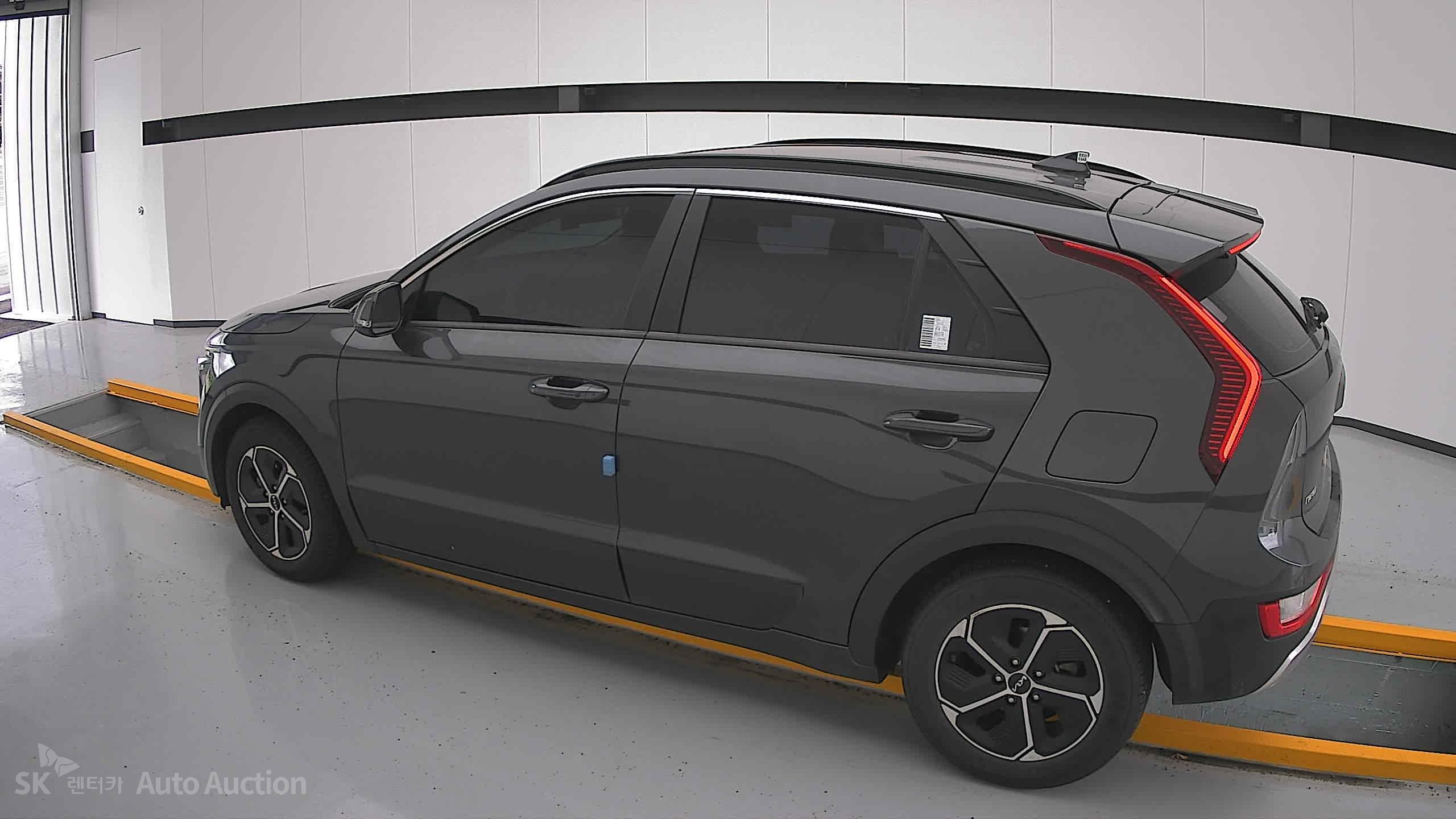 2022 - kia all-new niro