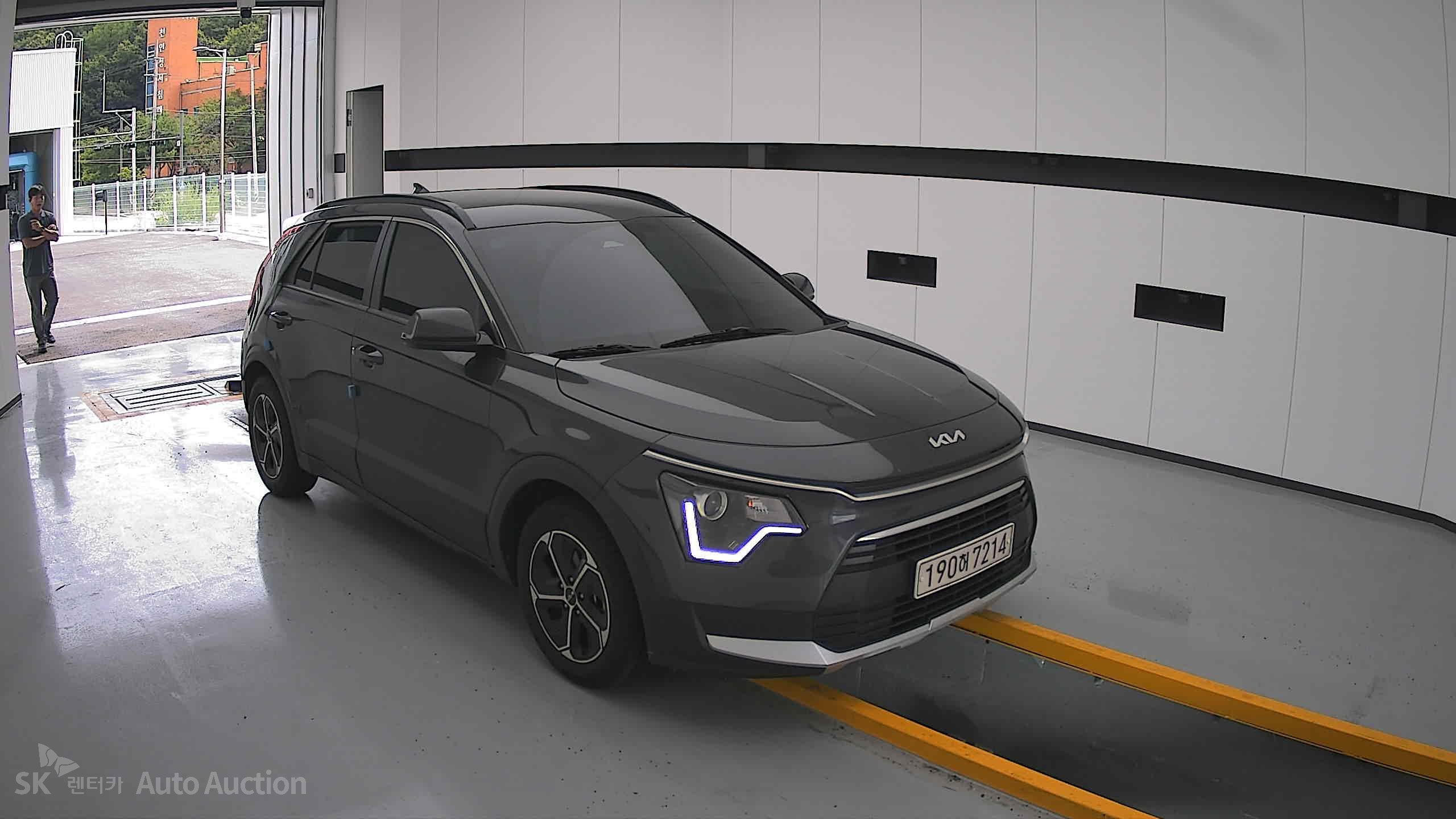 2022 - kia all-new niro
