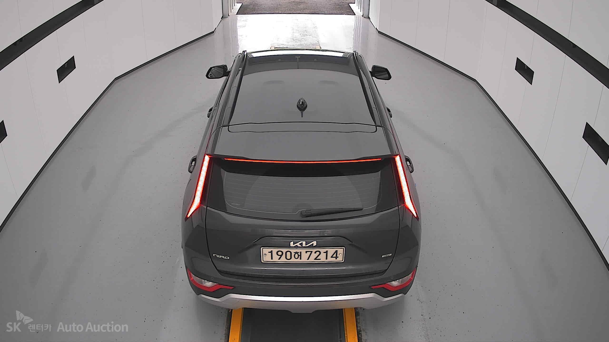 2022 - kia all-new niro