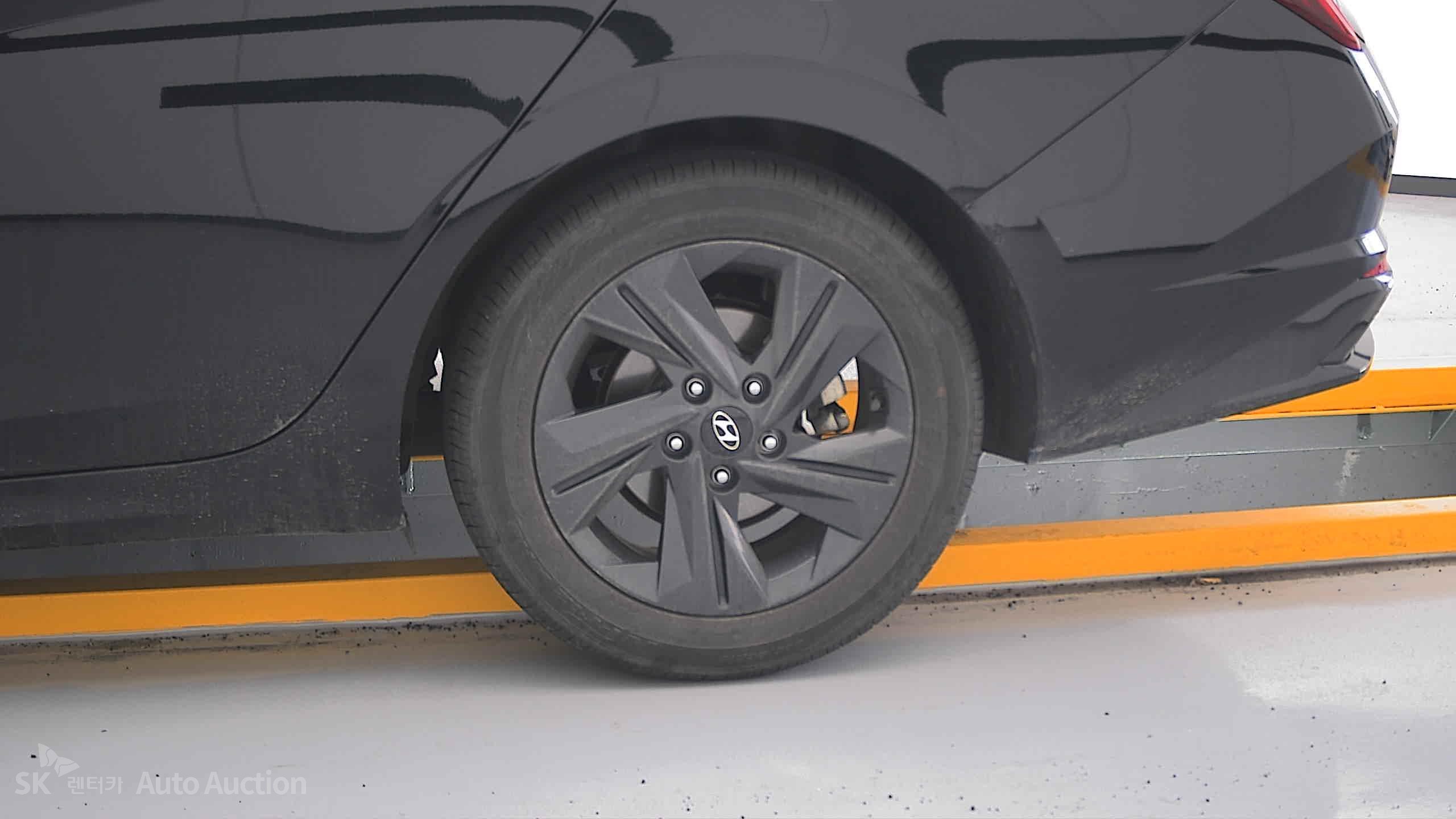 2023 - hyundai avante