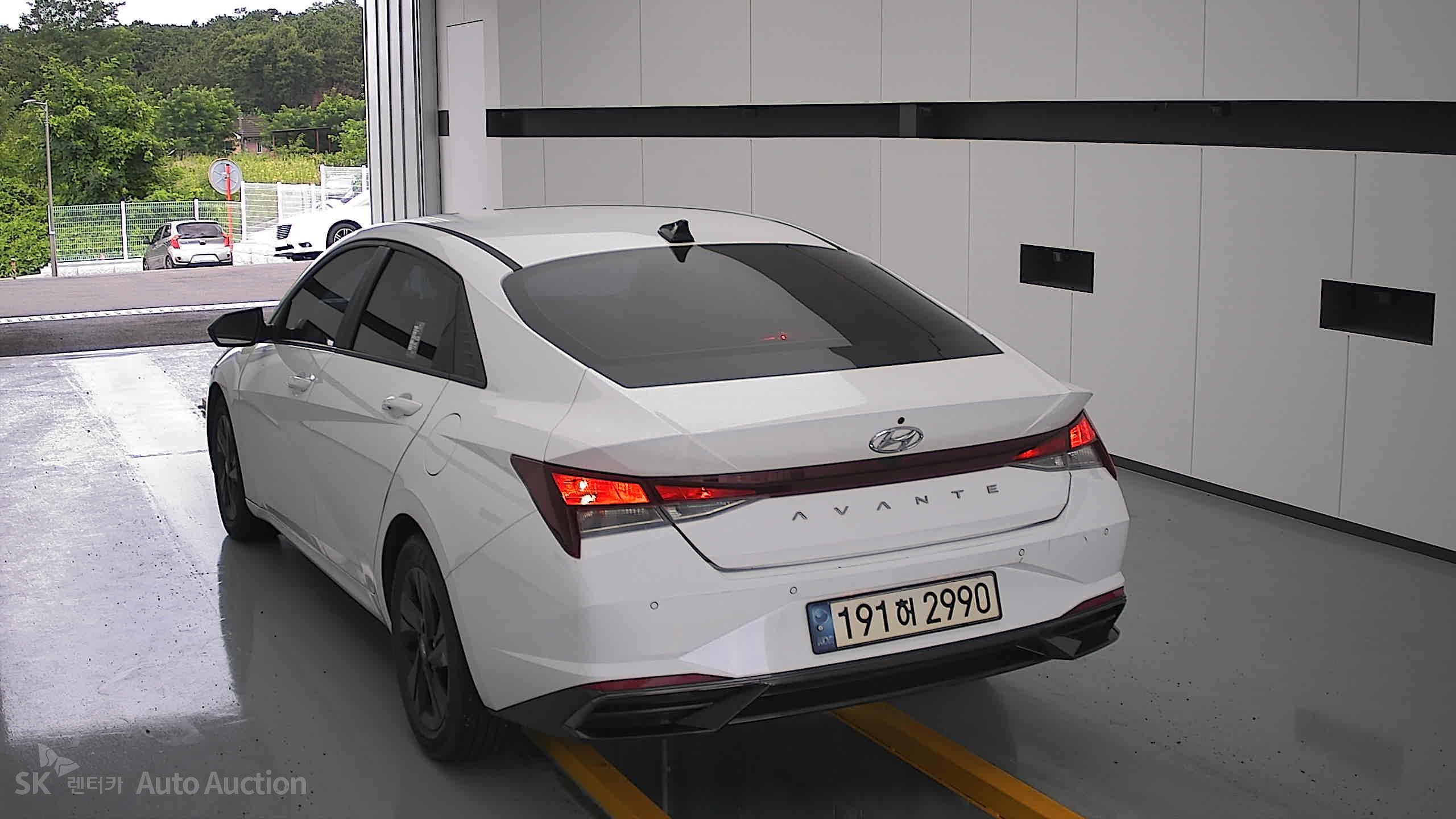 2023 - hyundai avante