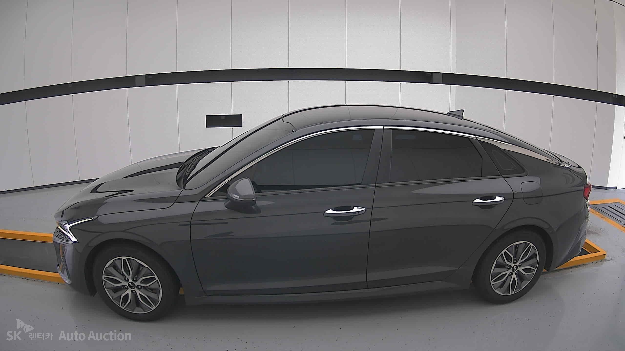 2021 - kia k5