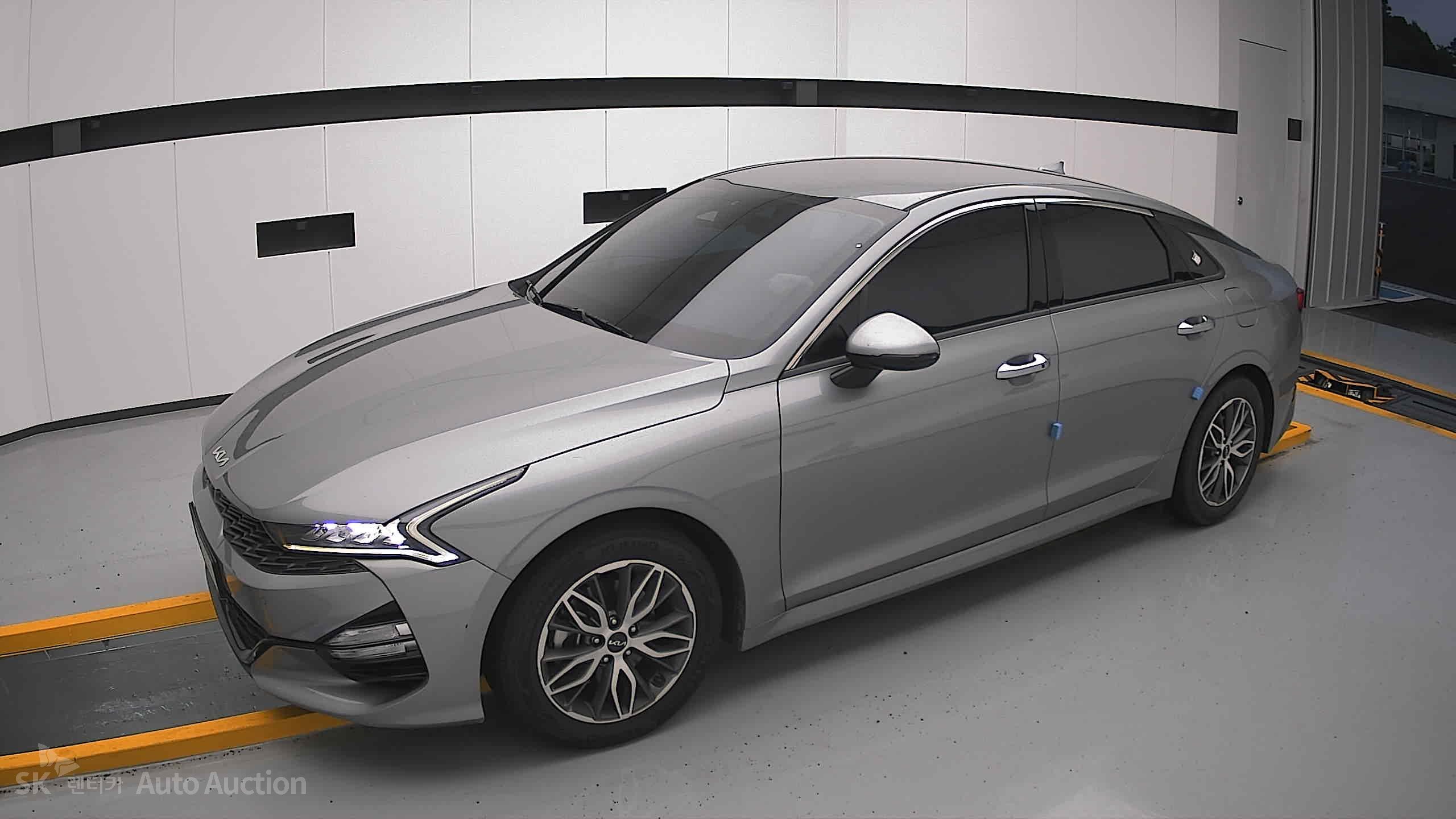 2023 - kia k5