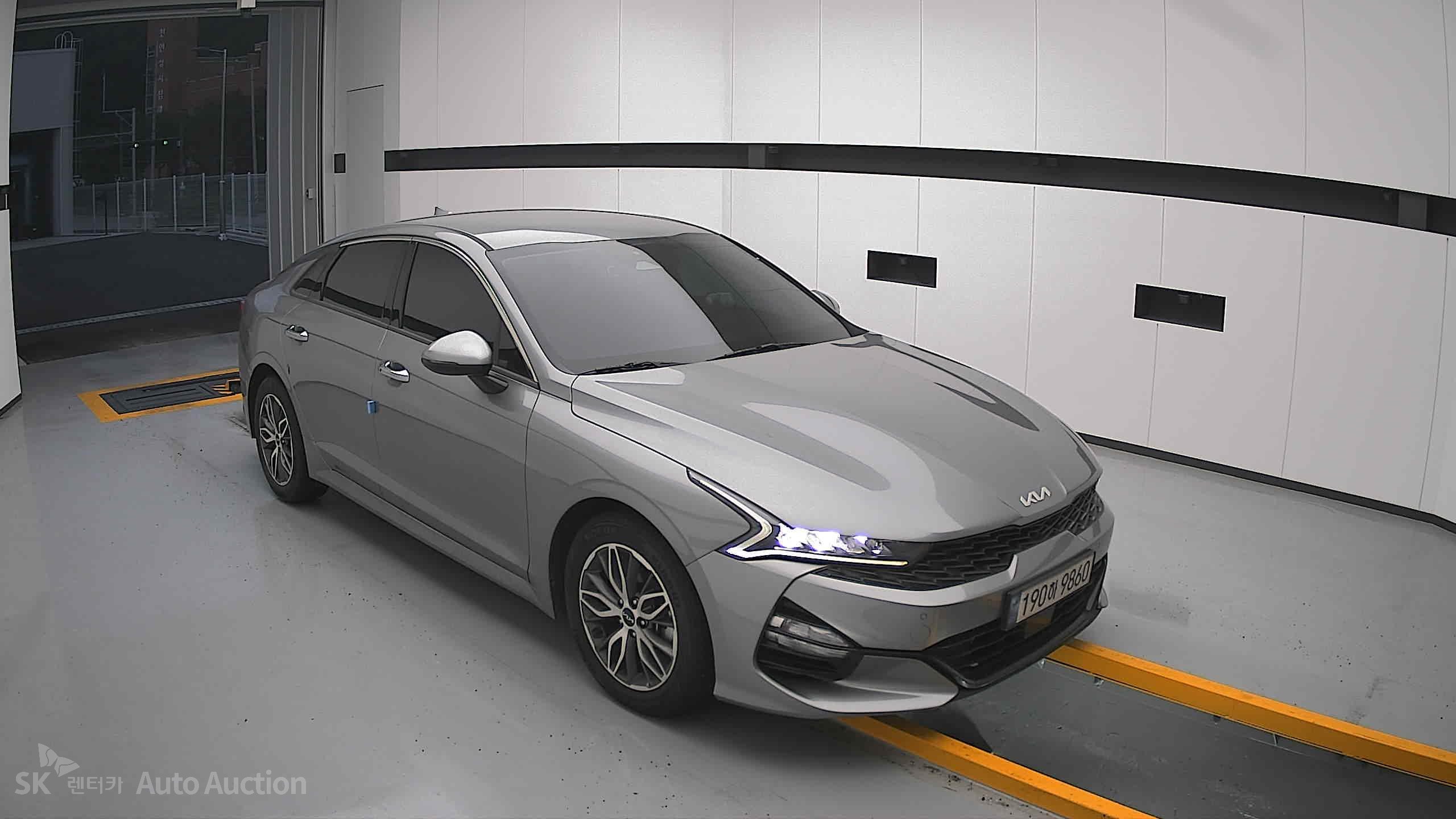 2023 - kia k5