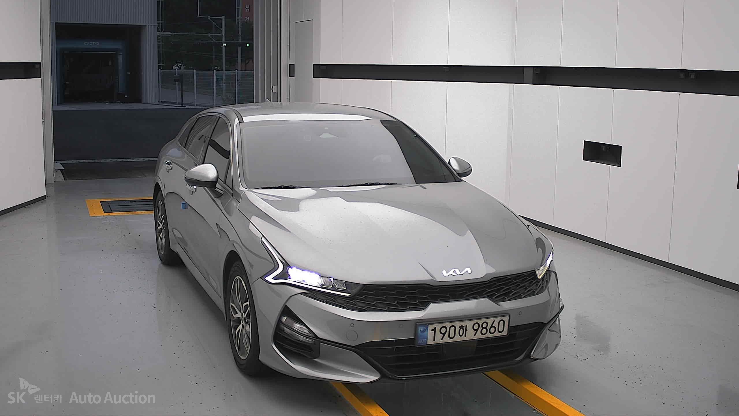 2023 - kia k5