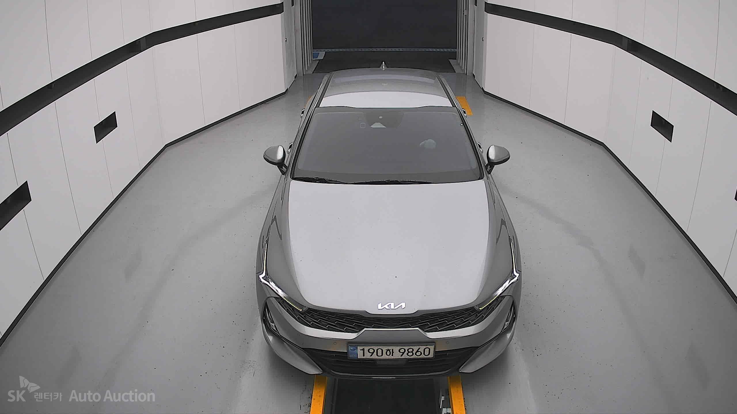 2023 - kia k5