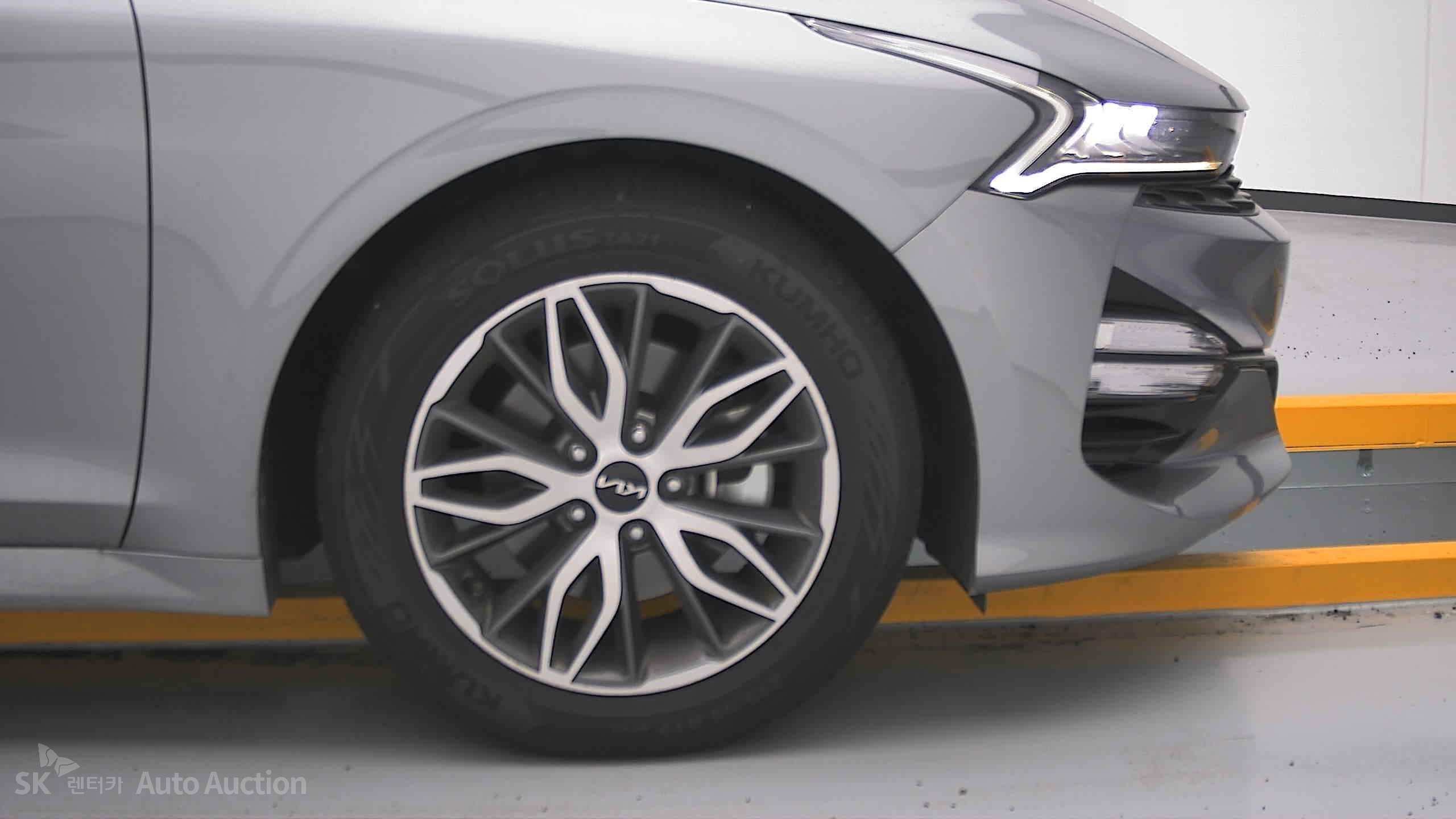2023 - kia k5