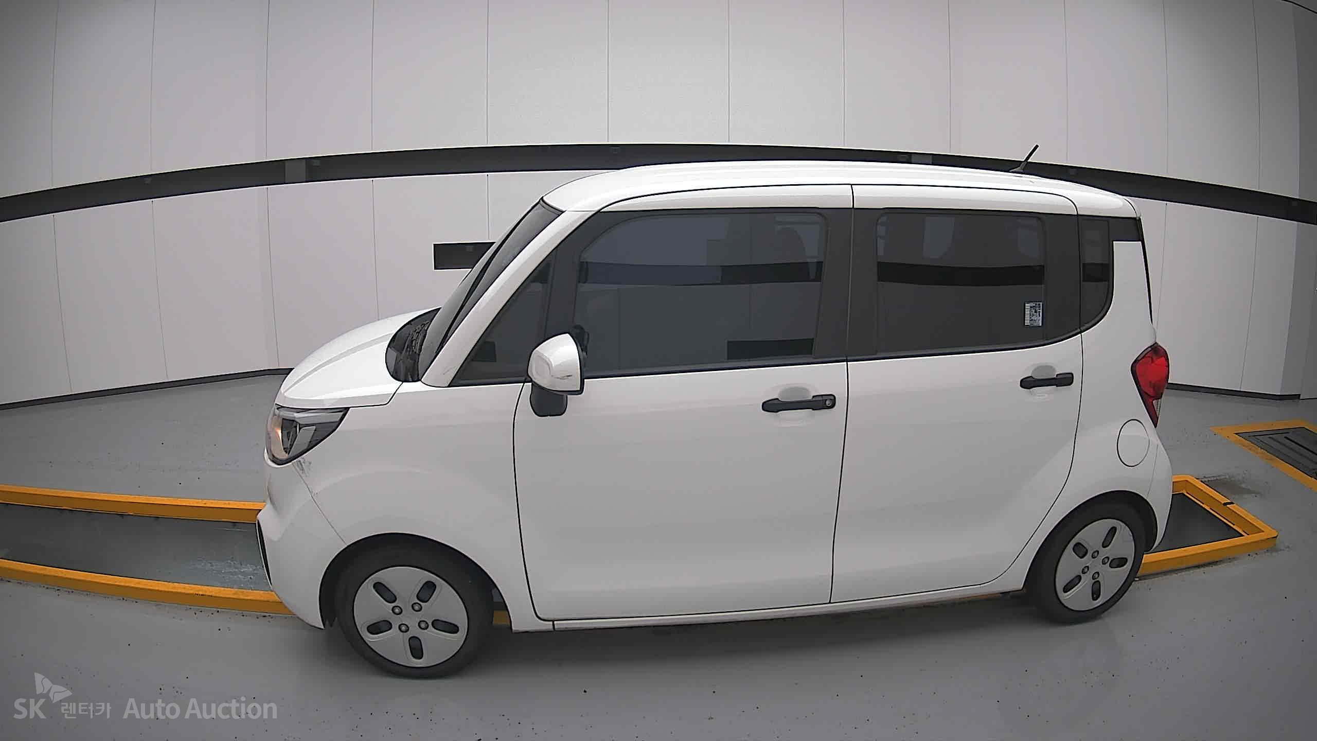 2022 - kia ray