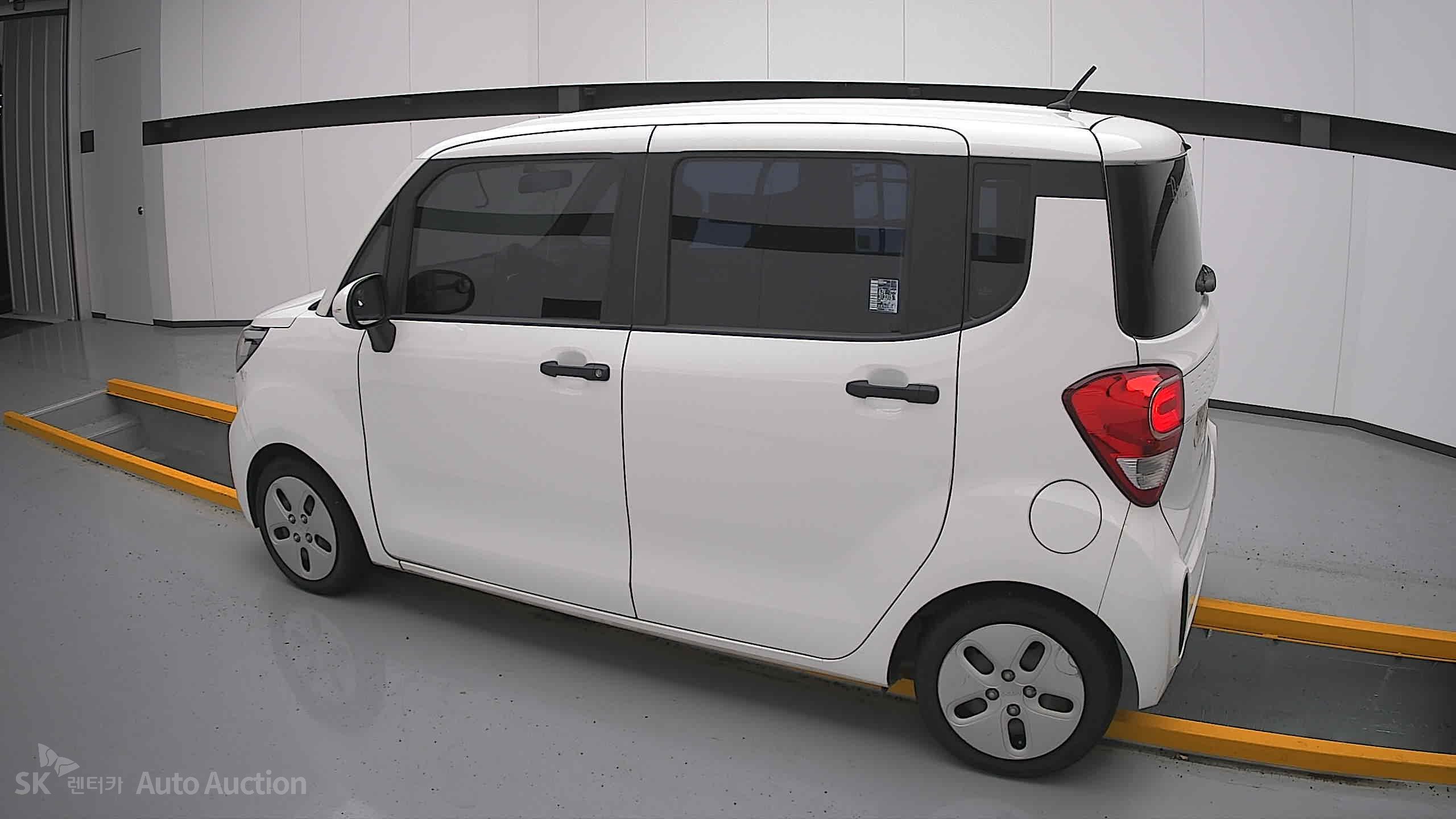 2022 - kia ray