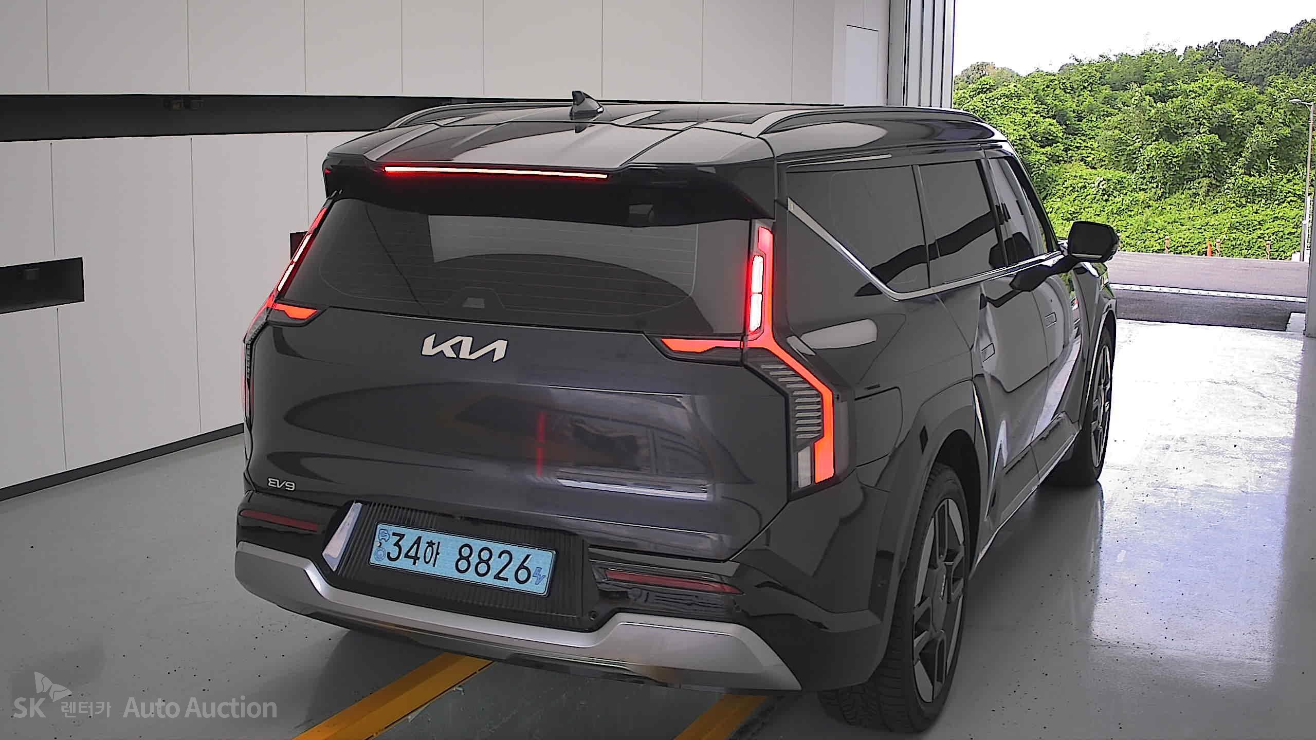 2024 - kia ev9