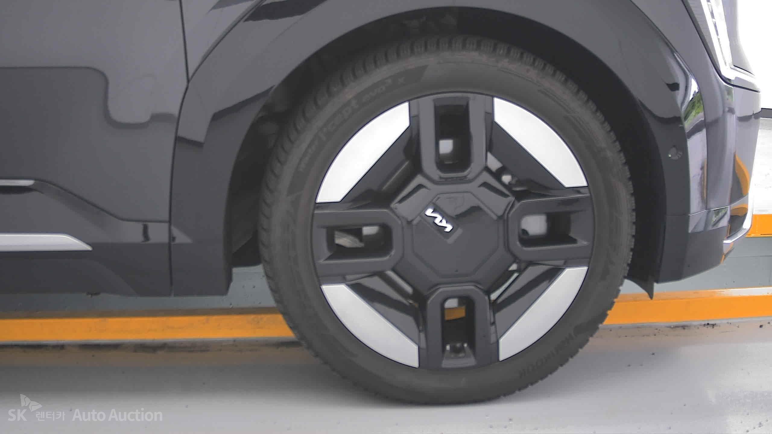 2024 - kia ev9