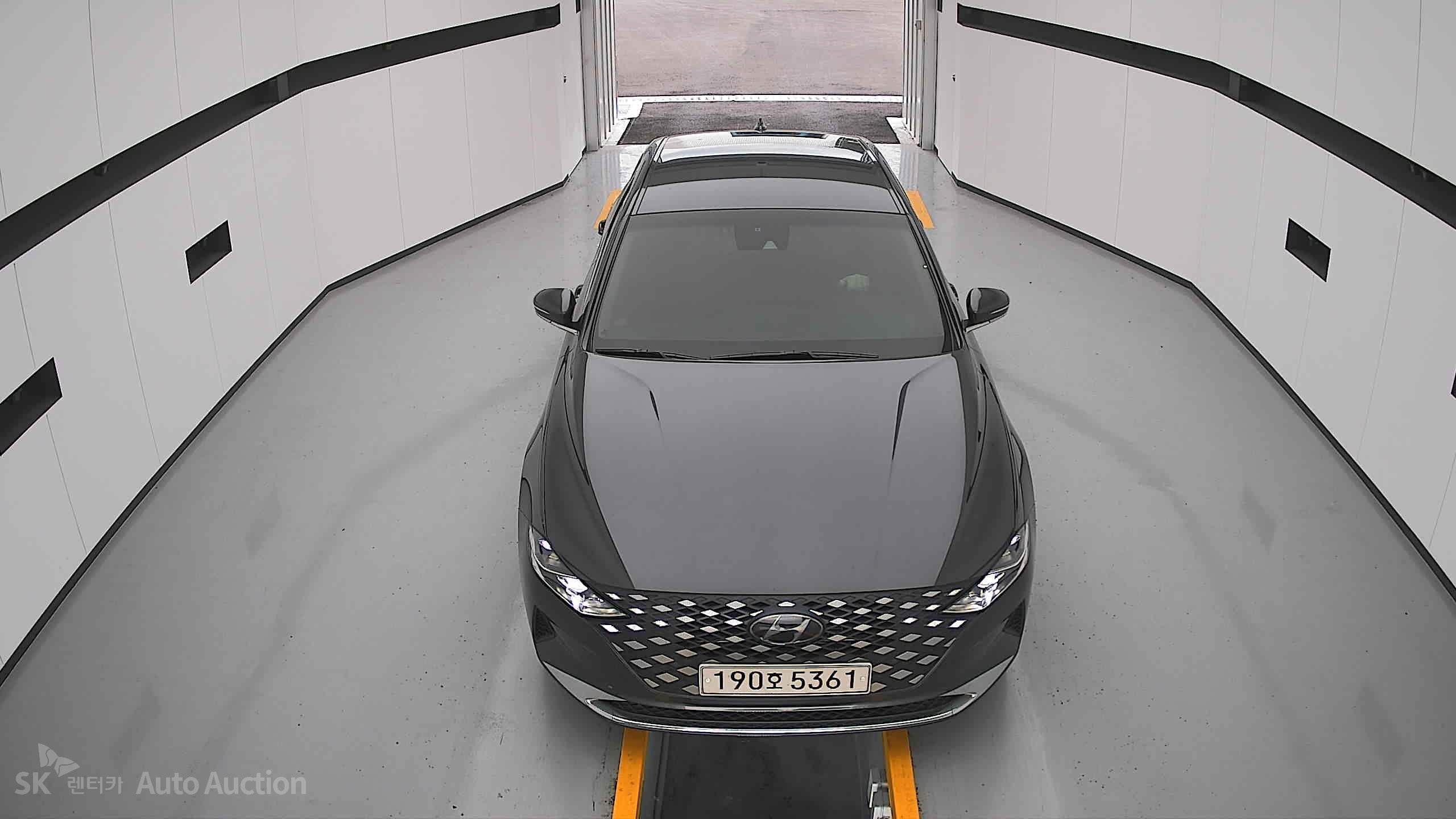 2022 - hyundai grandeur