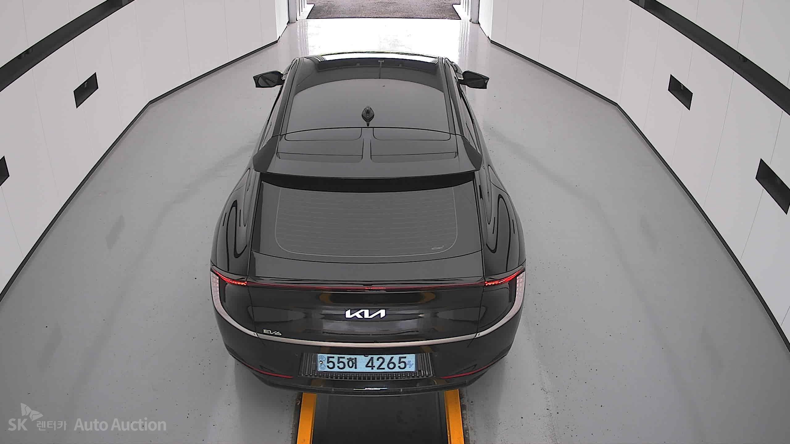 2022 - kia ev6