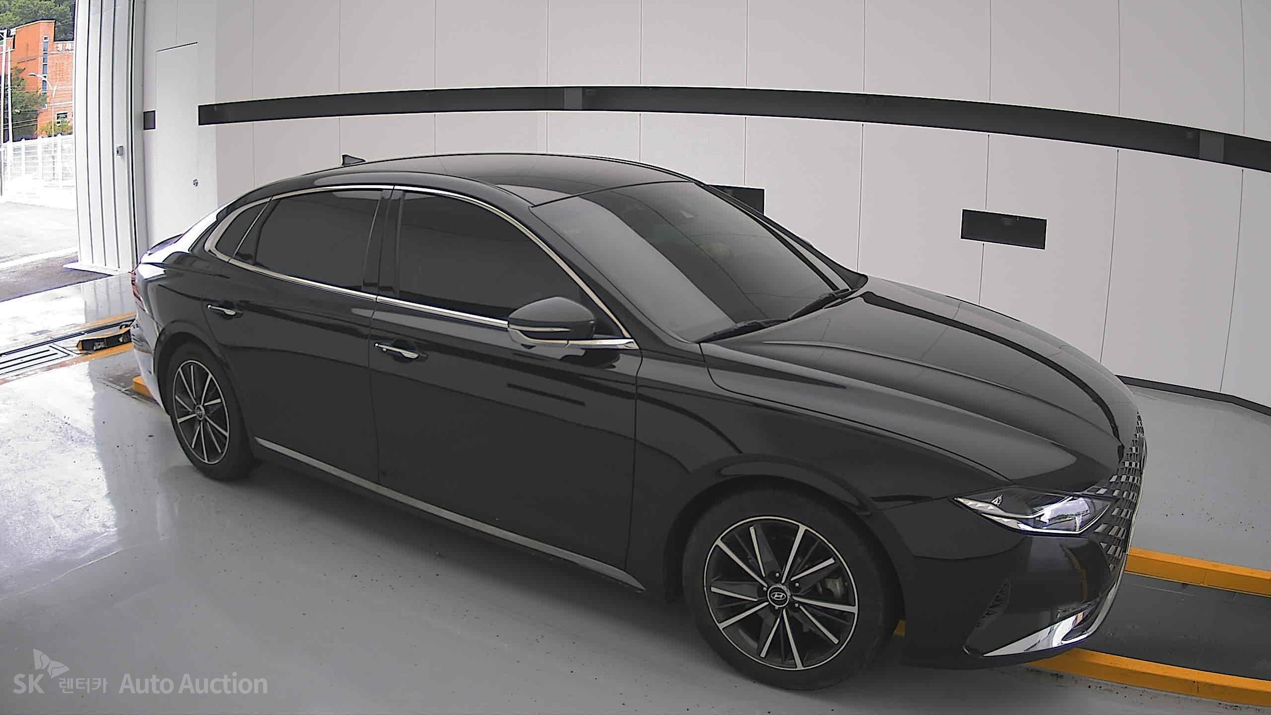 2022 - hyundai grandeur