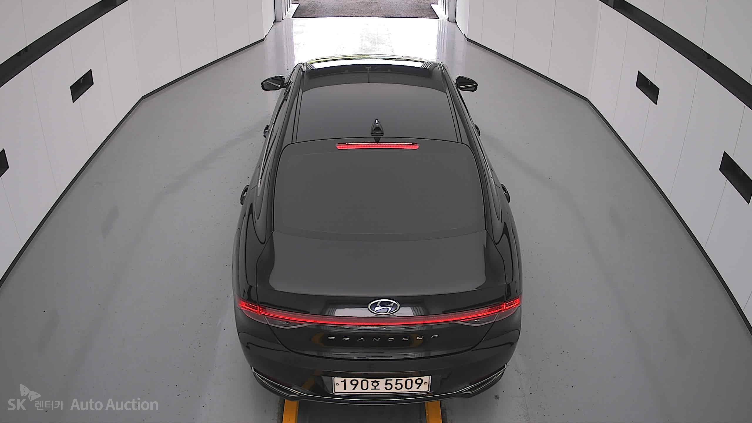 2022 - hyundai grandeur