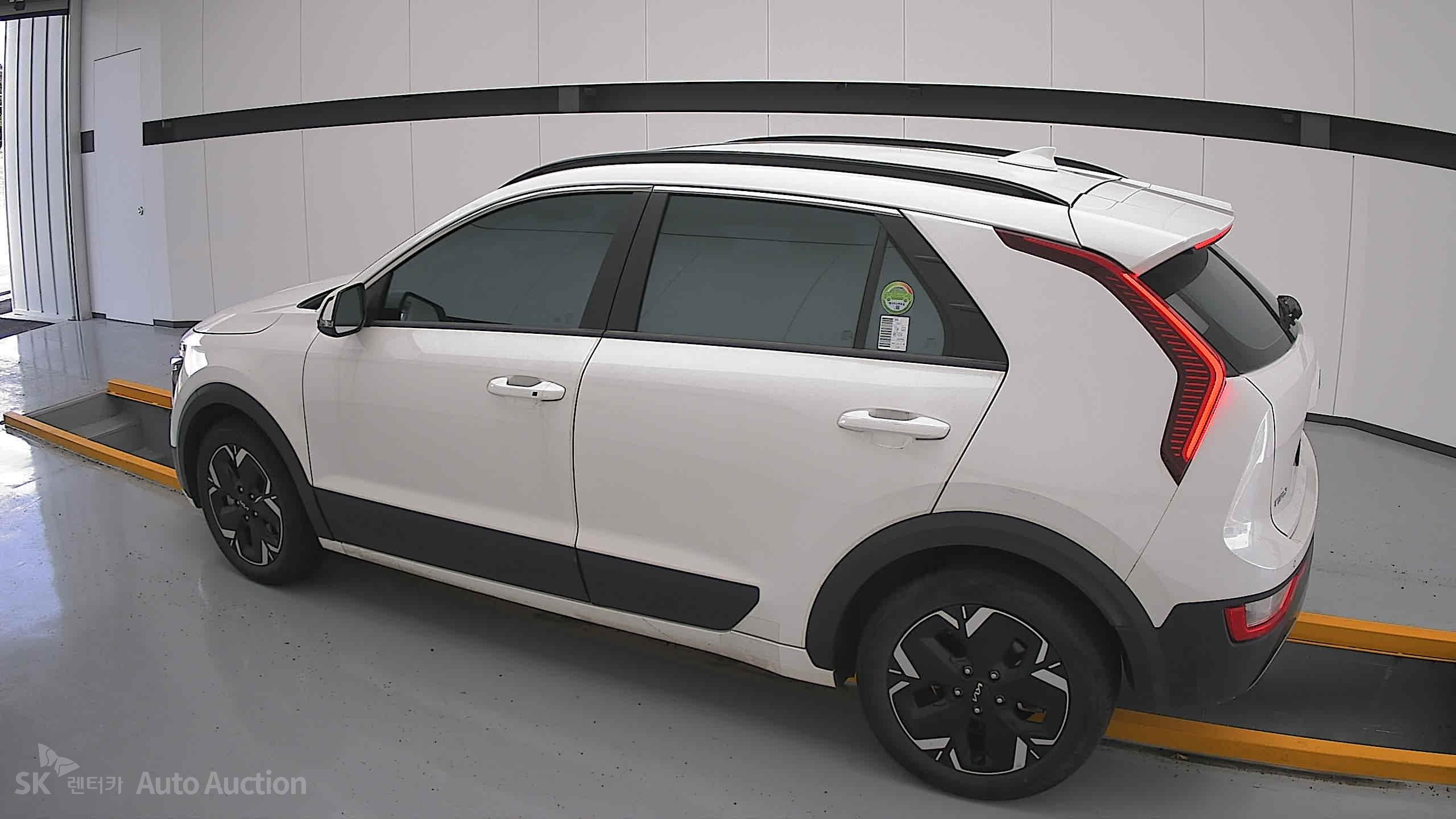 2023 - kia niro ev