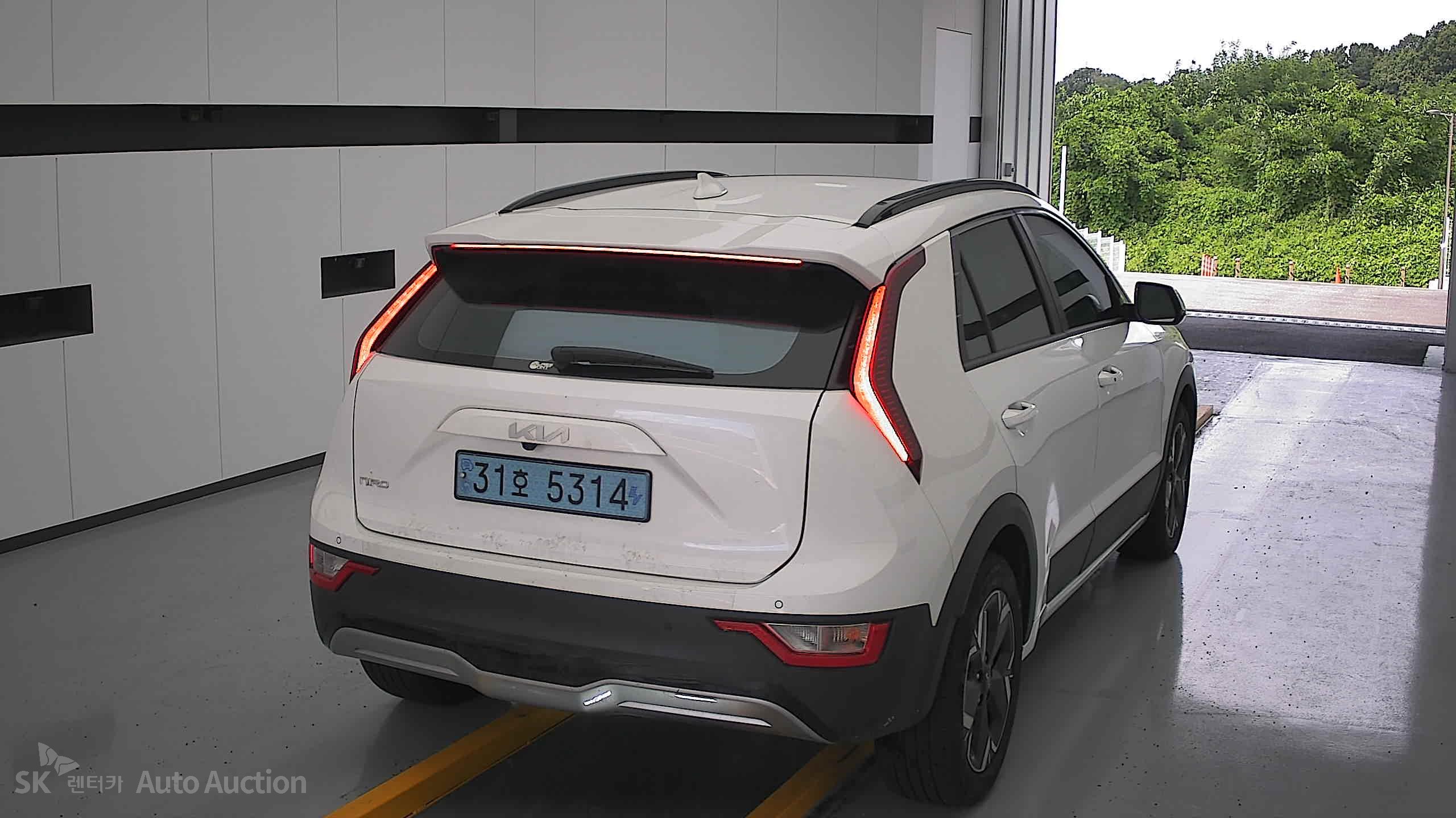 2023 - kia niro ev