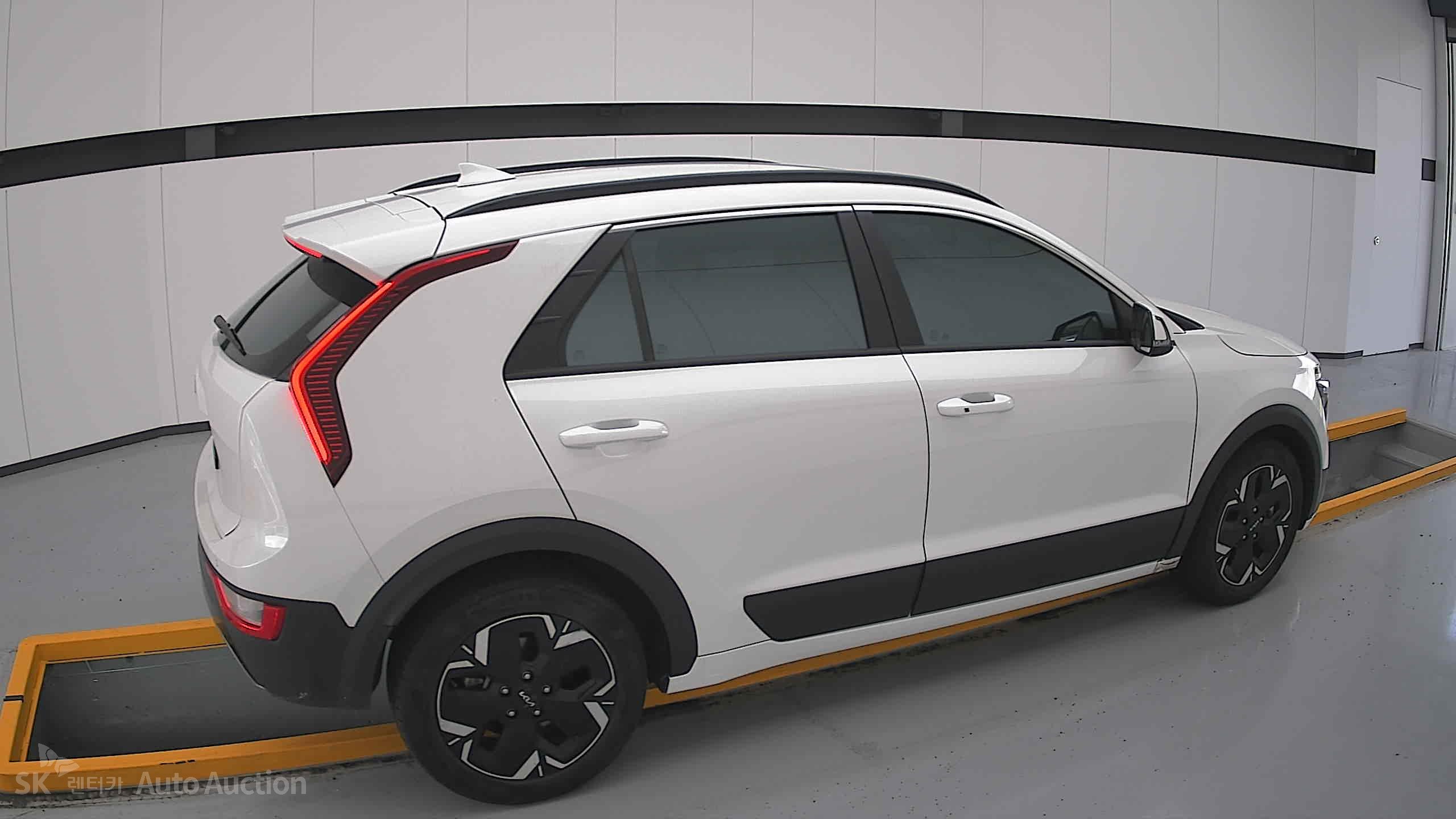 2023 - kia niro ev