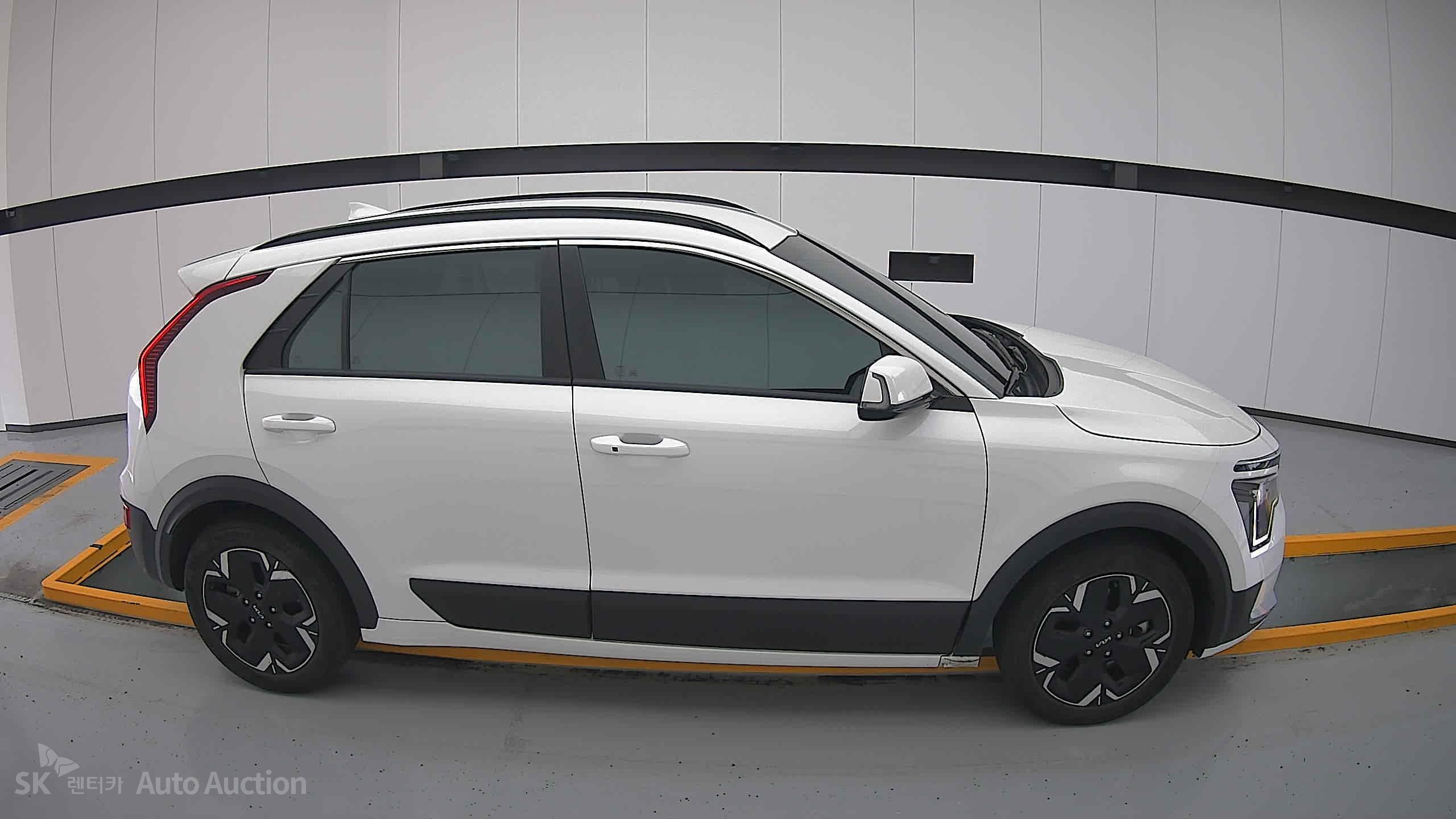 2023 - kia niro ev