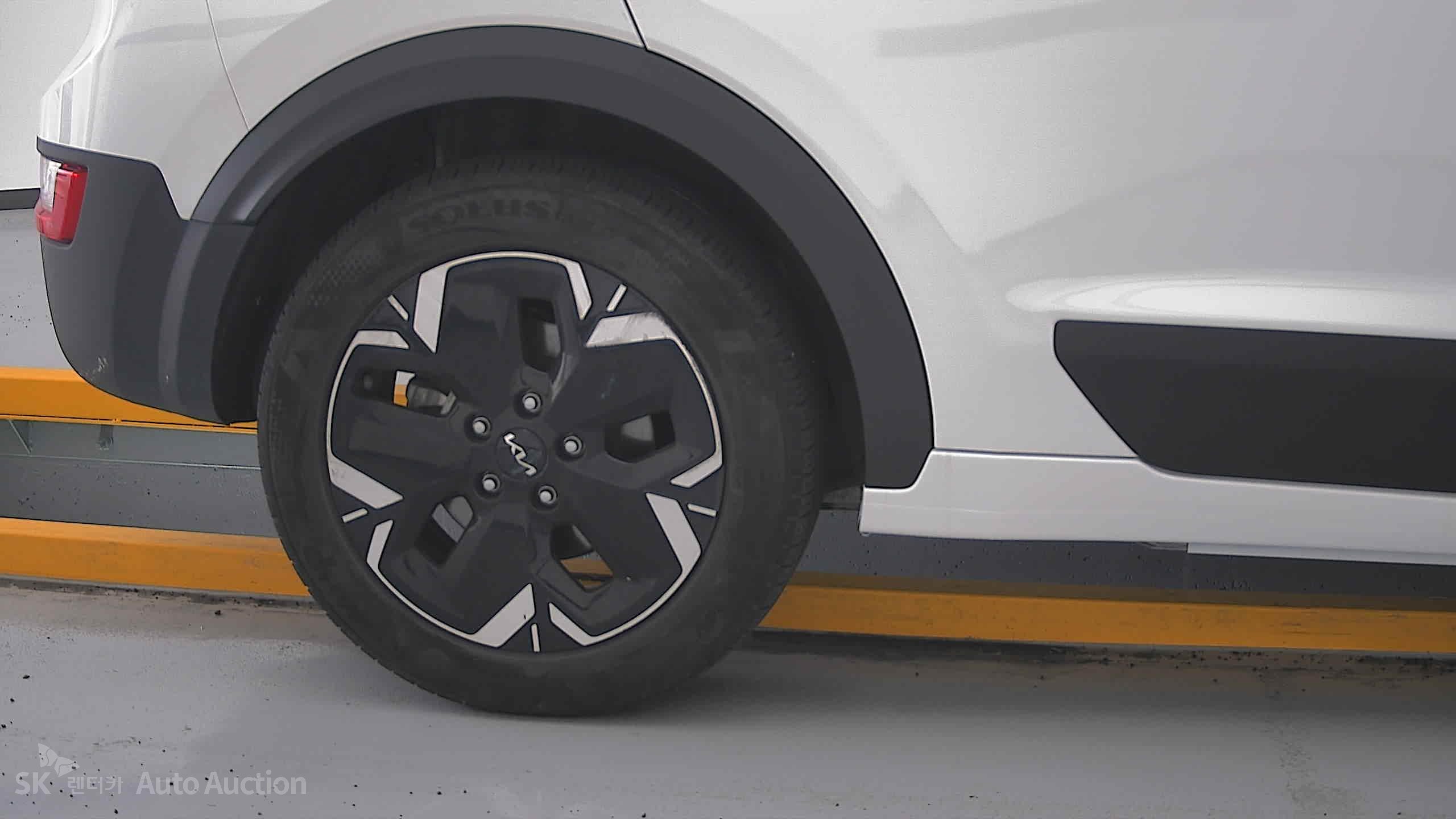 2023 - kia niro ev
