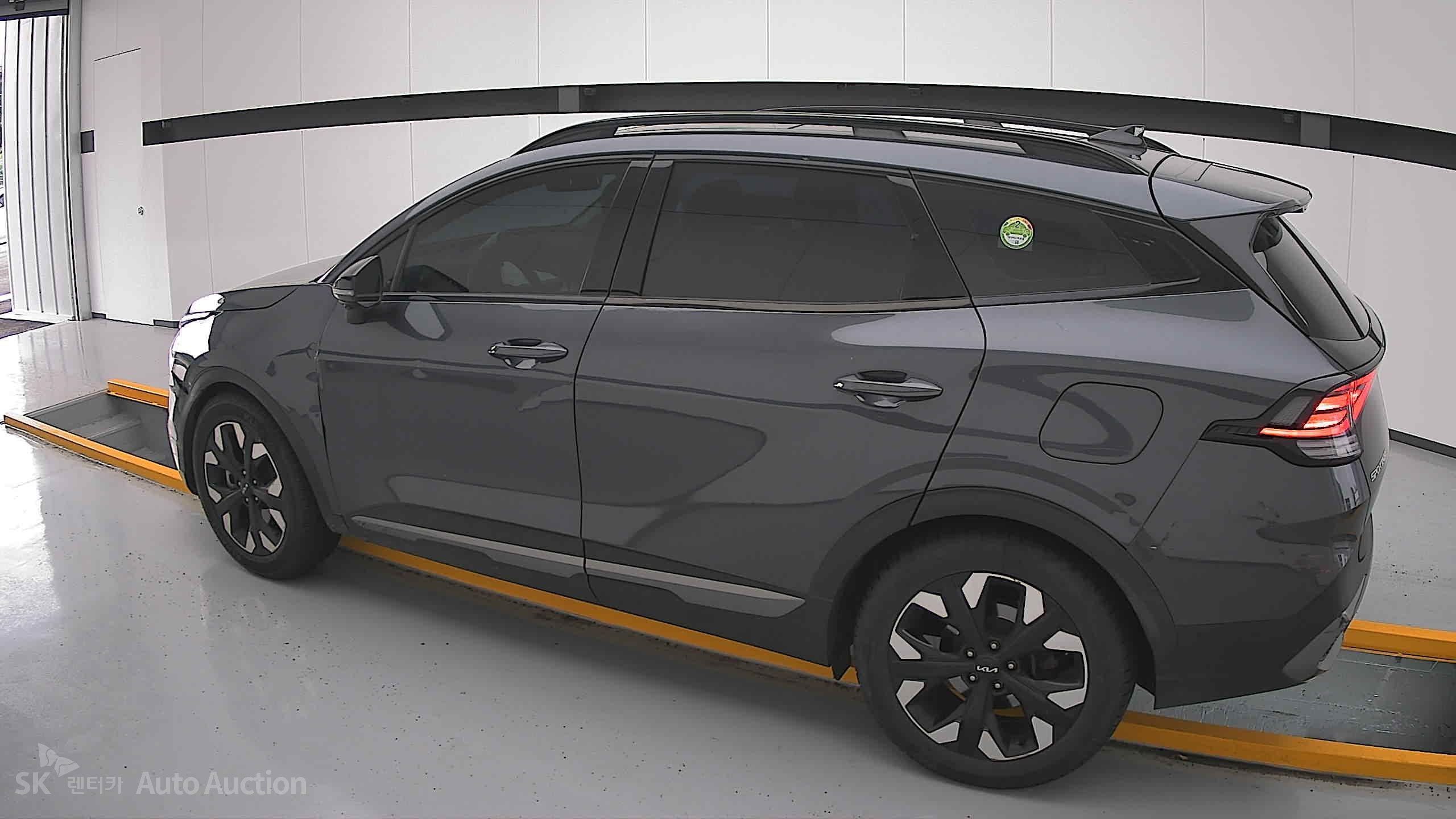 2022 - kia sportage