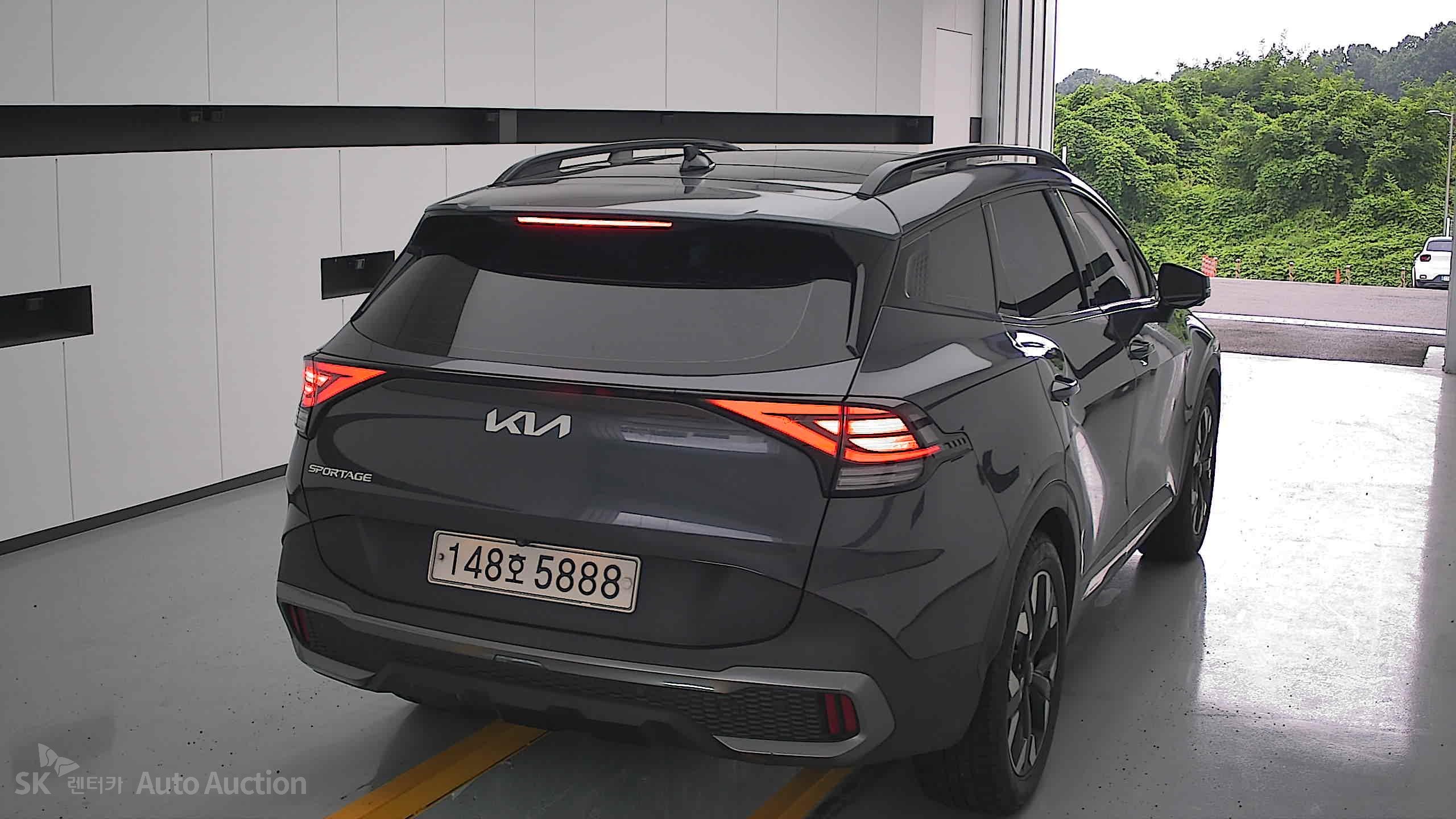 2022 - kia sportage