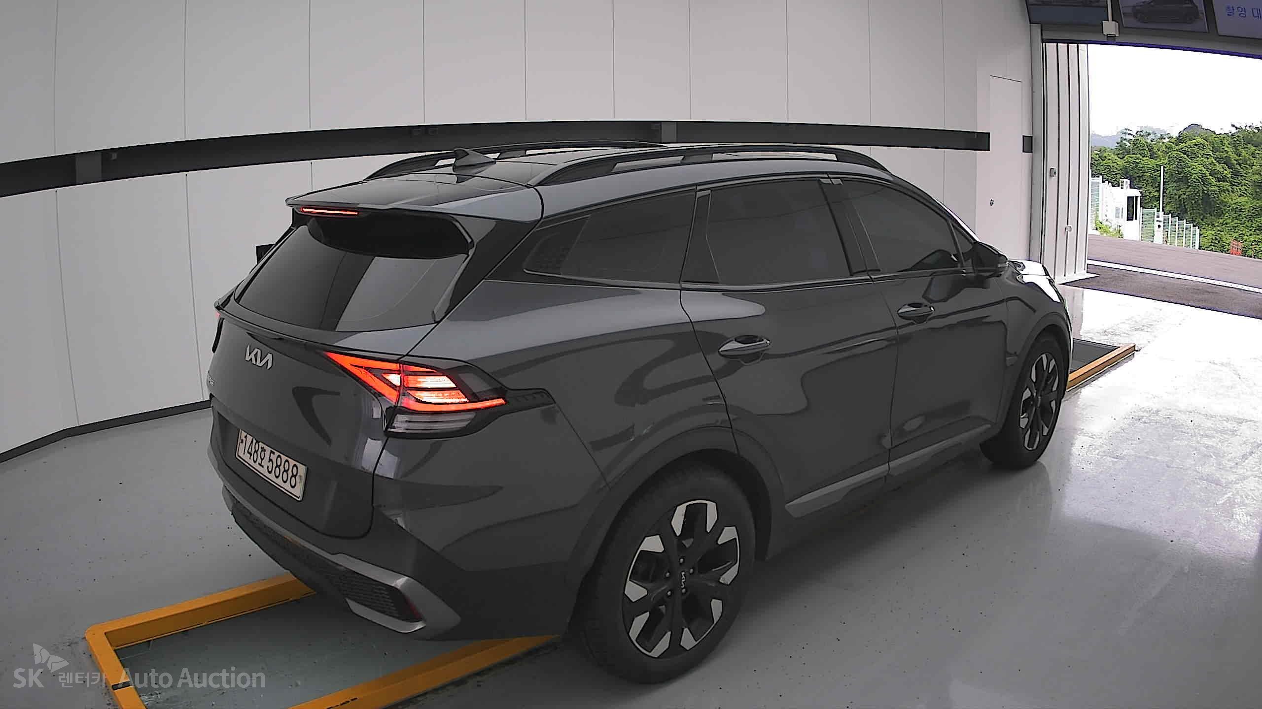 2022 - kia sportage