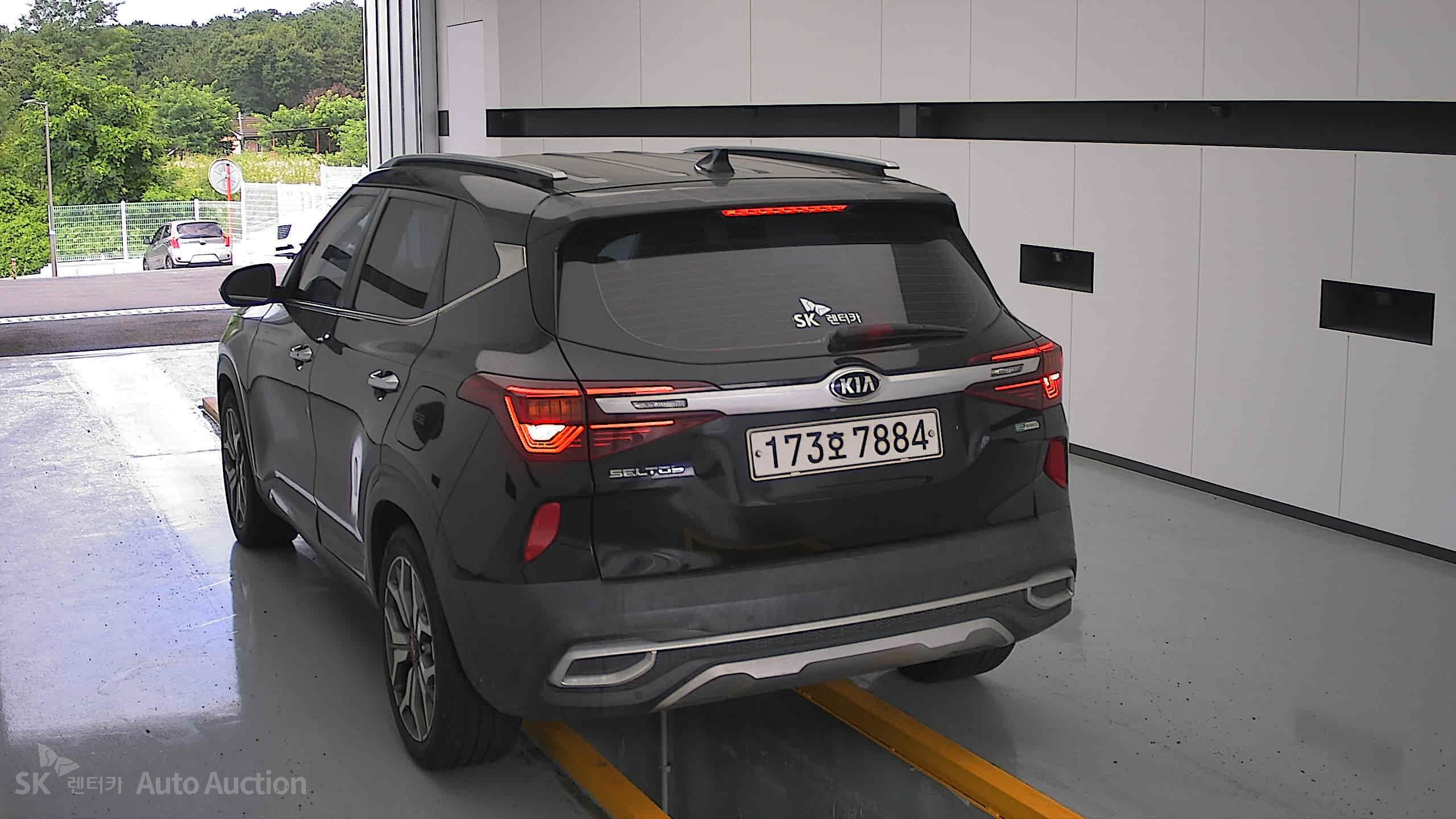 2020 - kia seltos