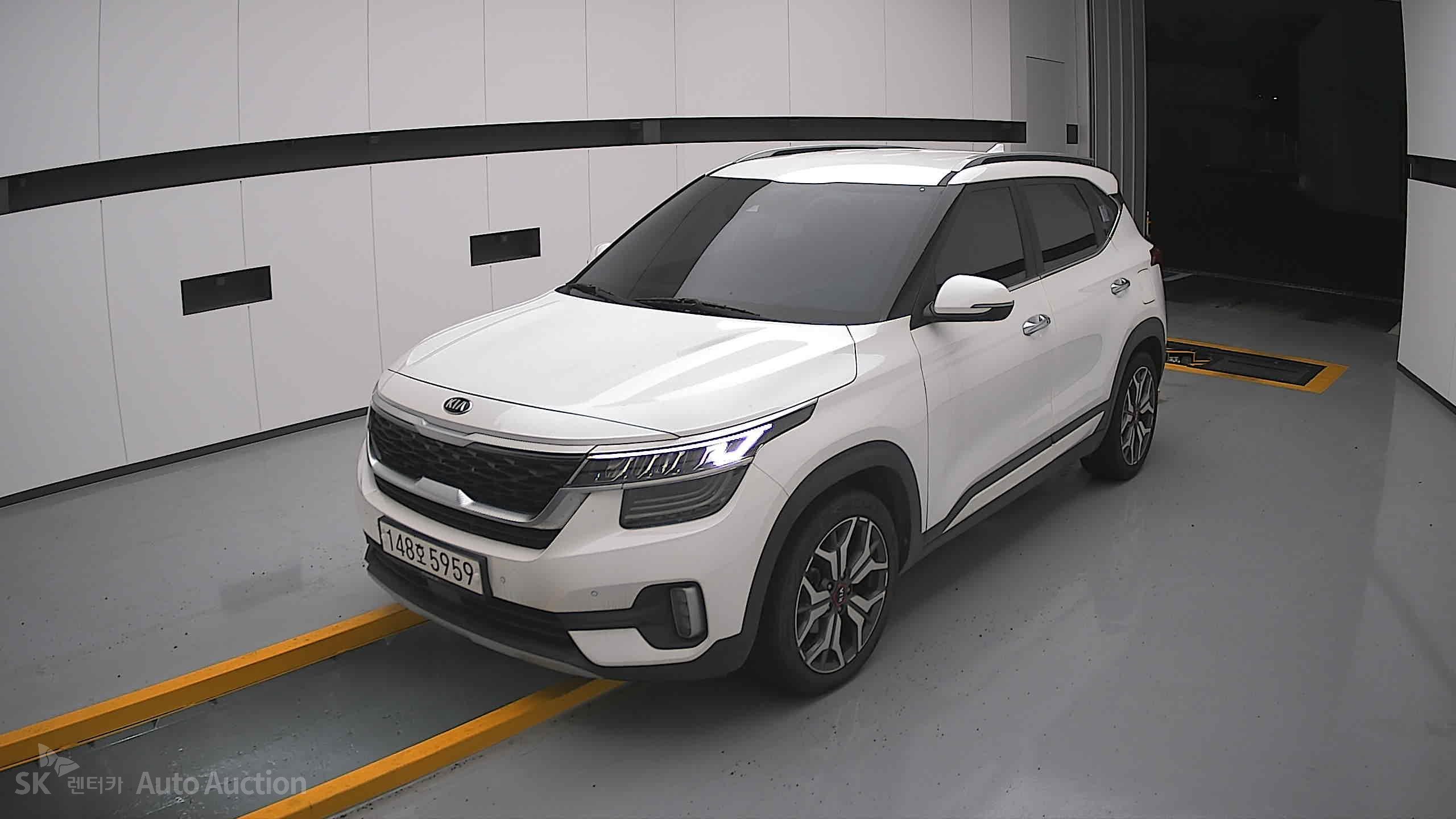 2022 - kia seltos