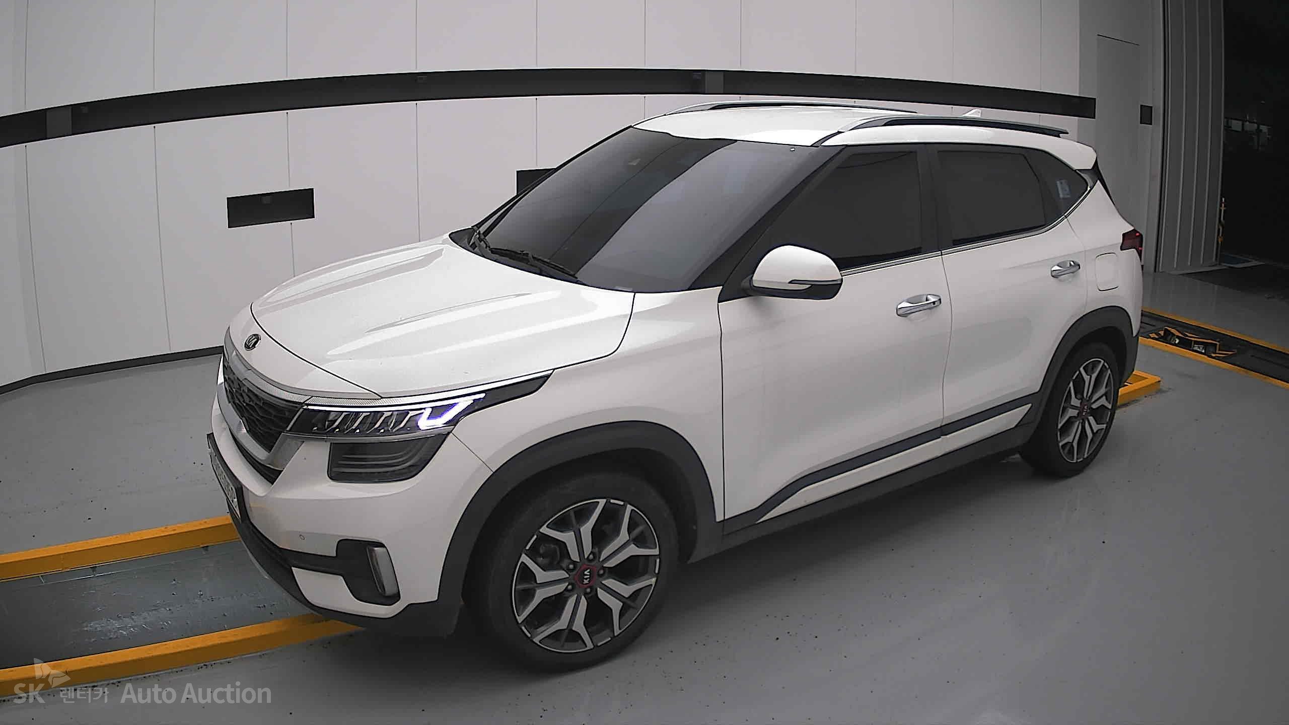 2022 - kia seltos