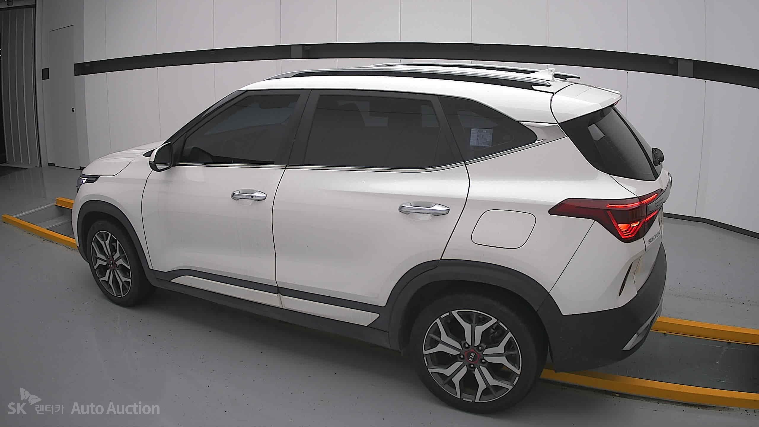 2022 - kia seltos
