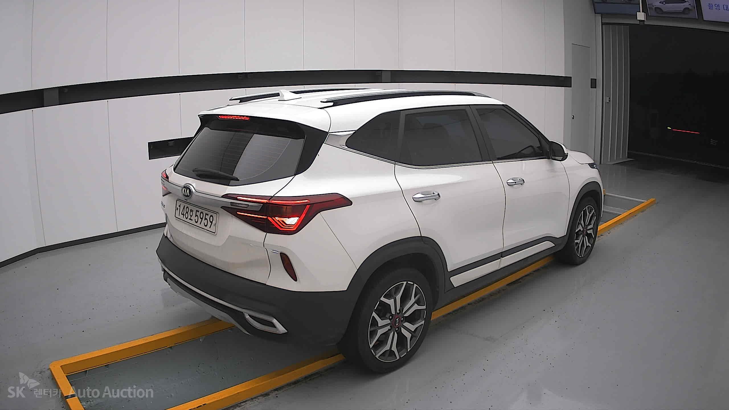 2022 - kia seltos