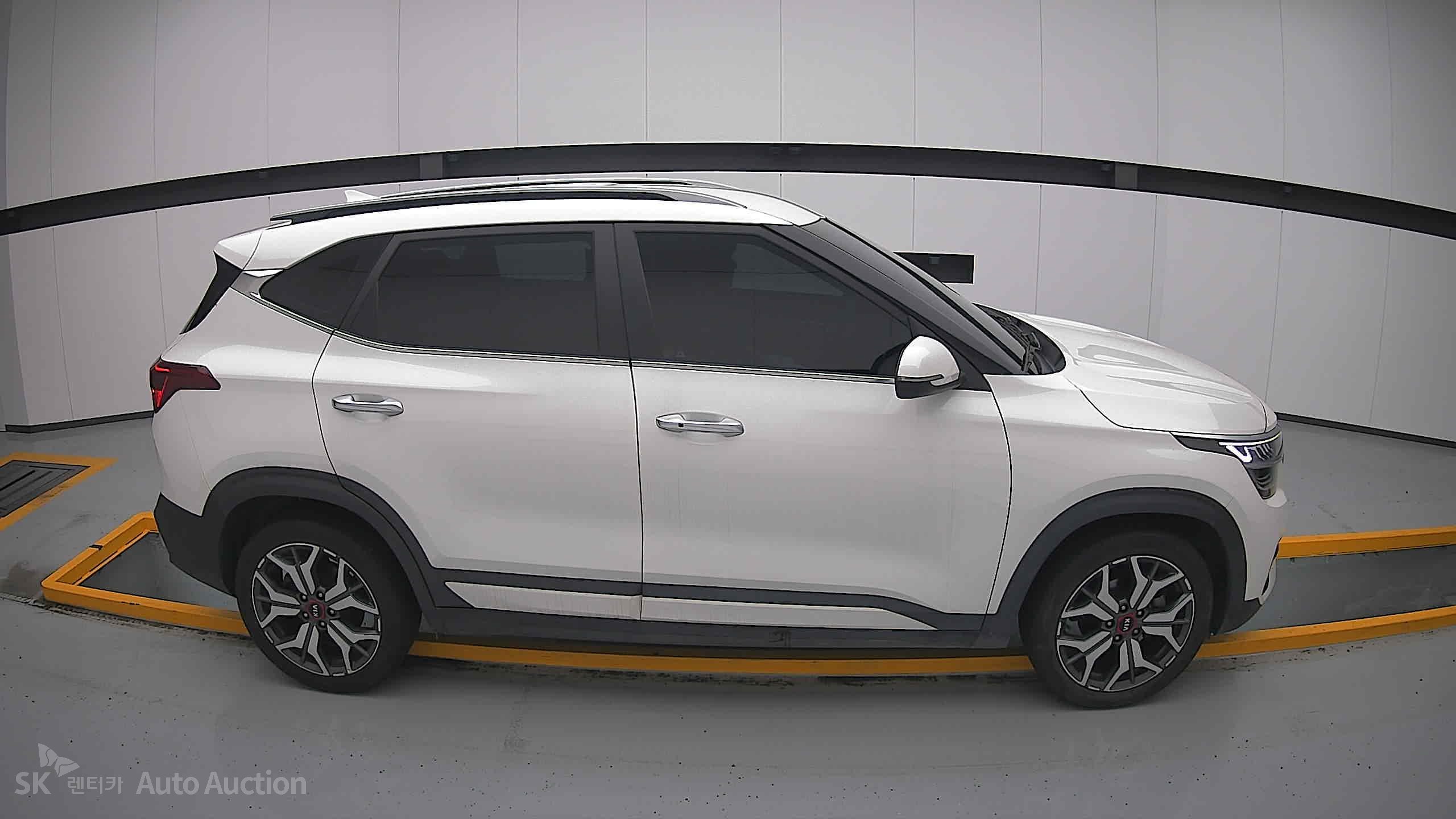 2022 - kia seltos