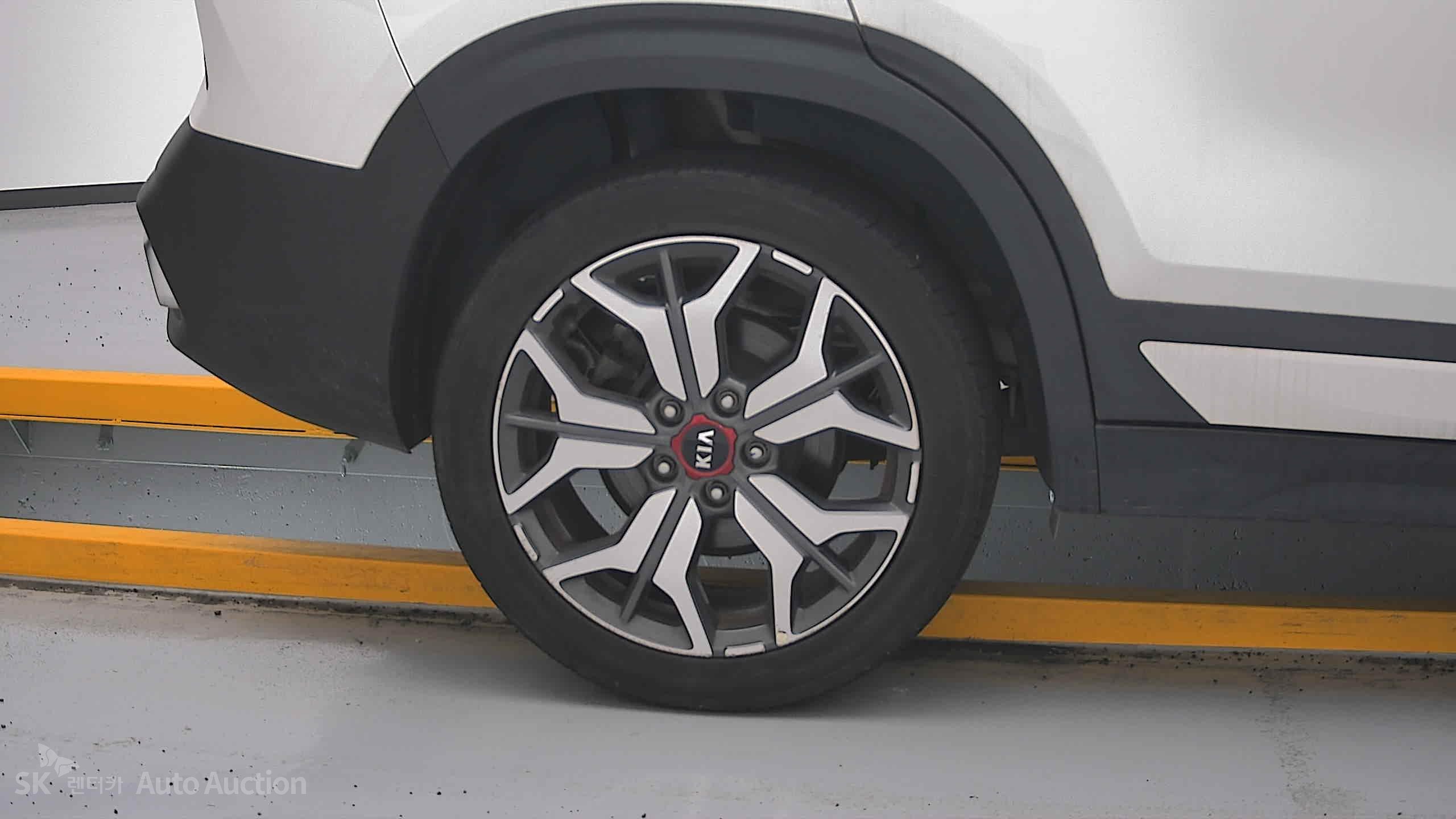 2022 - kia seltos