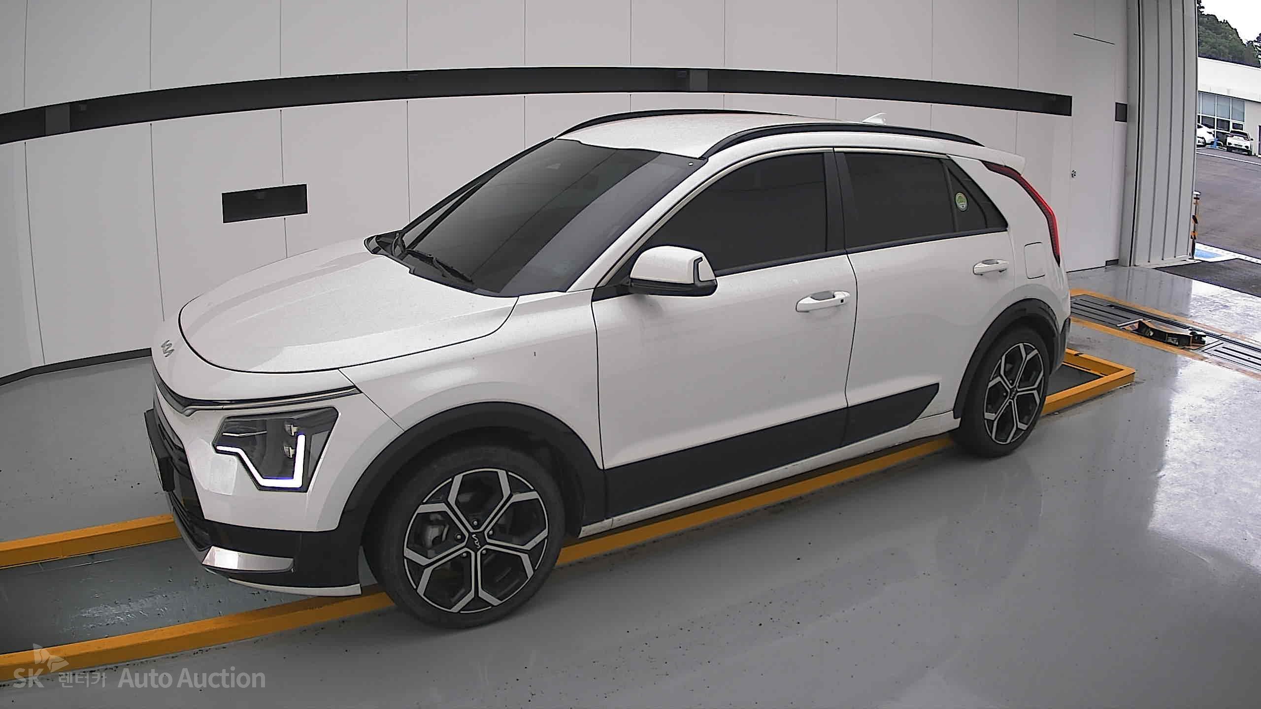 2022 - kia all-new niro