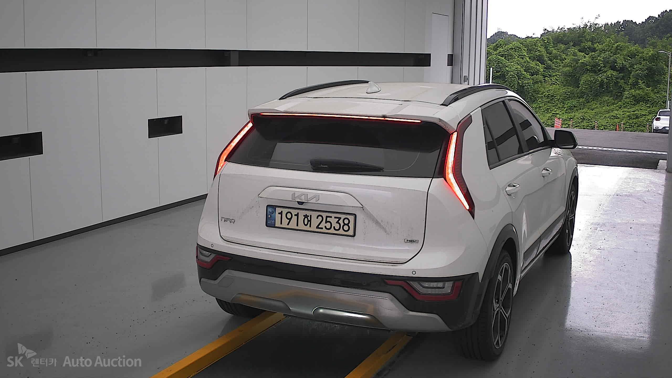 2022 - kia all-new niro