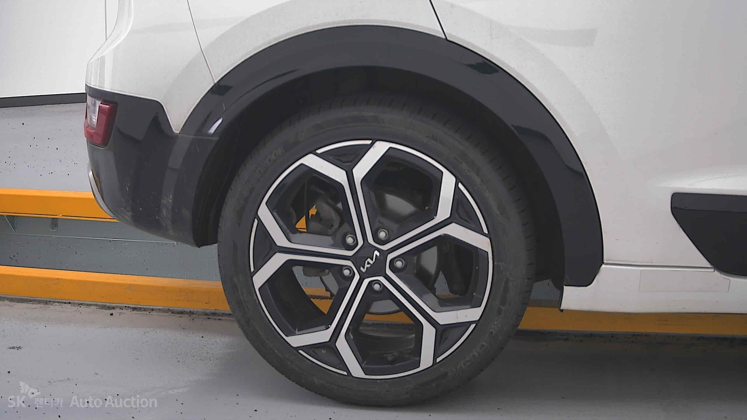 2022 - kia all-new niro