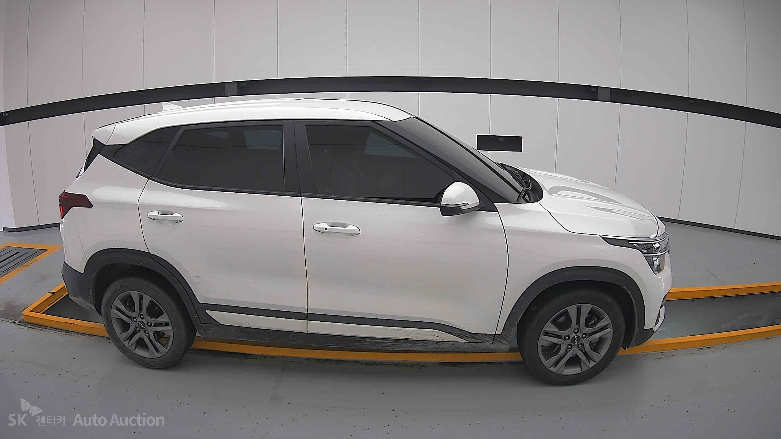 2023 - kia seltos